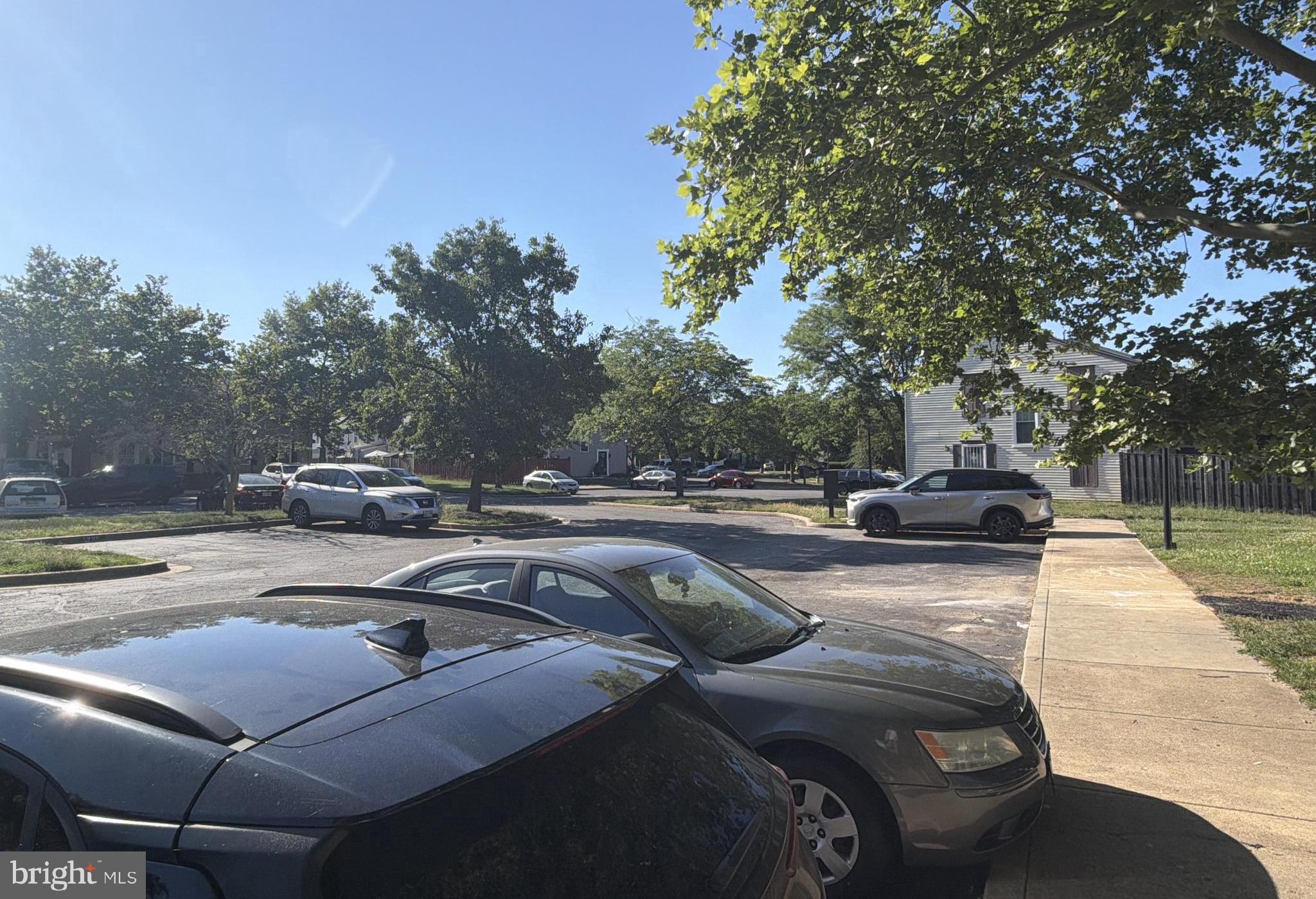 CLINTON PLAZA TOWNHOUSES - Residential