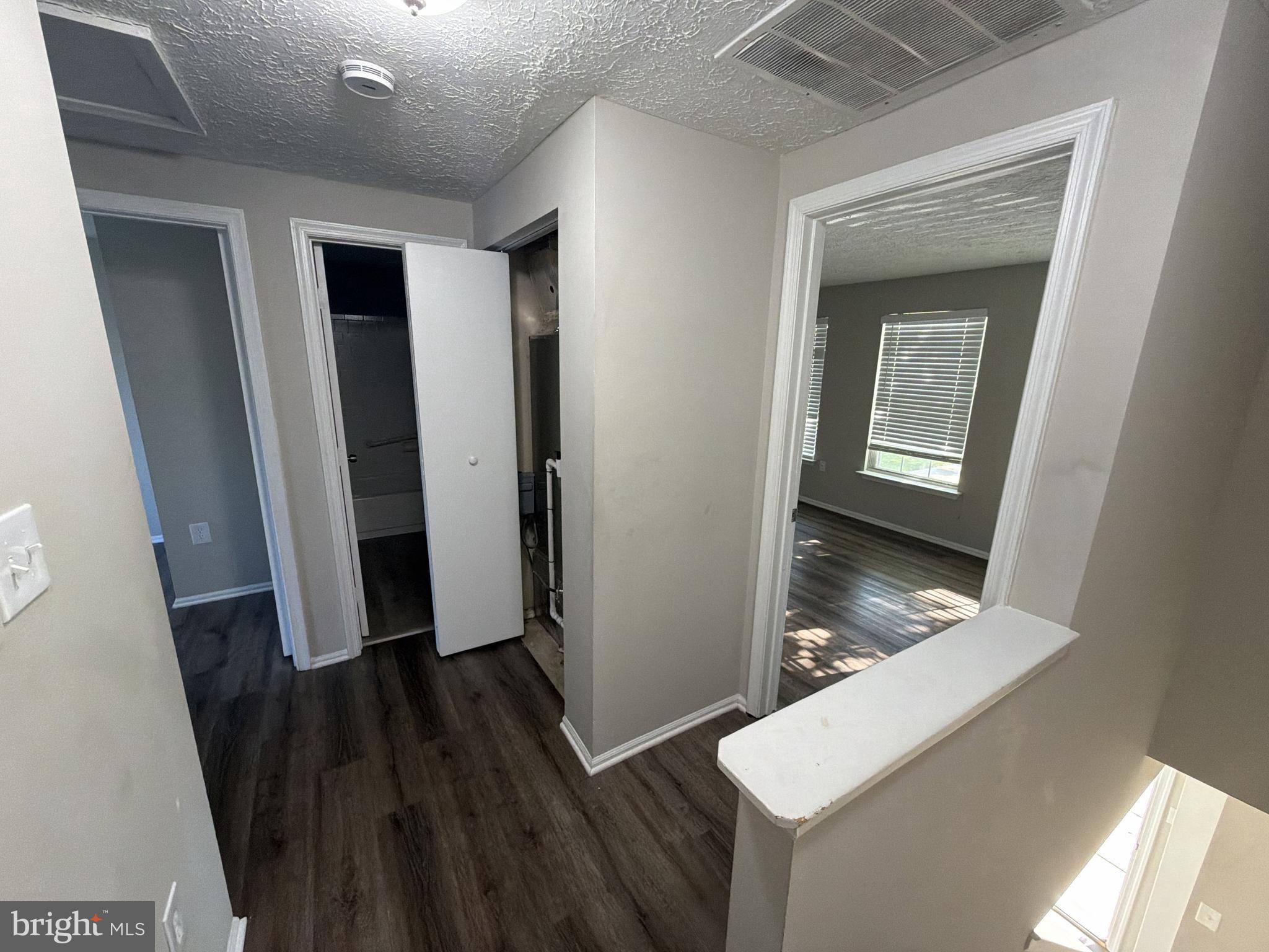 CLINTON PLAZA TOWNHOUSES - Residential