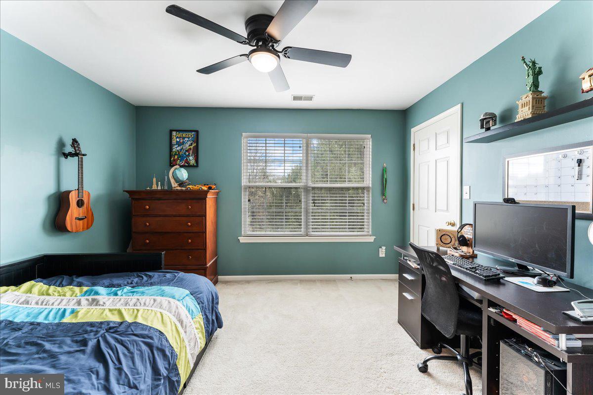 BRANDYWINE @ THORN - Residential