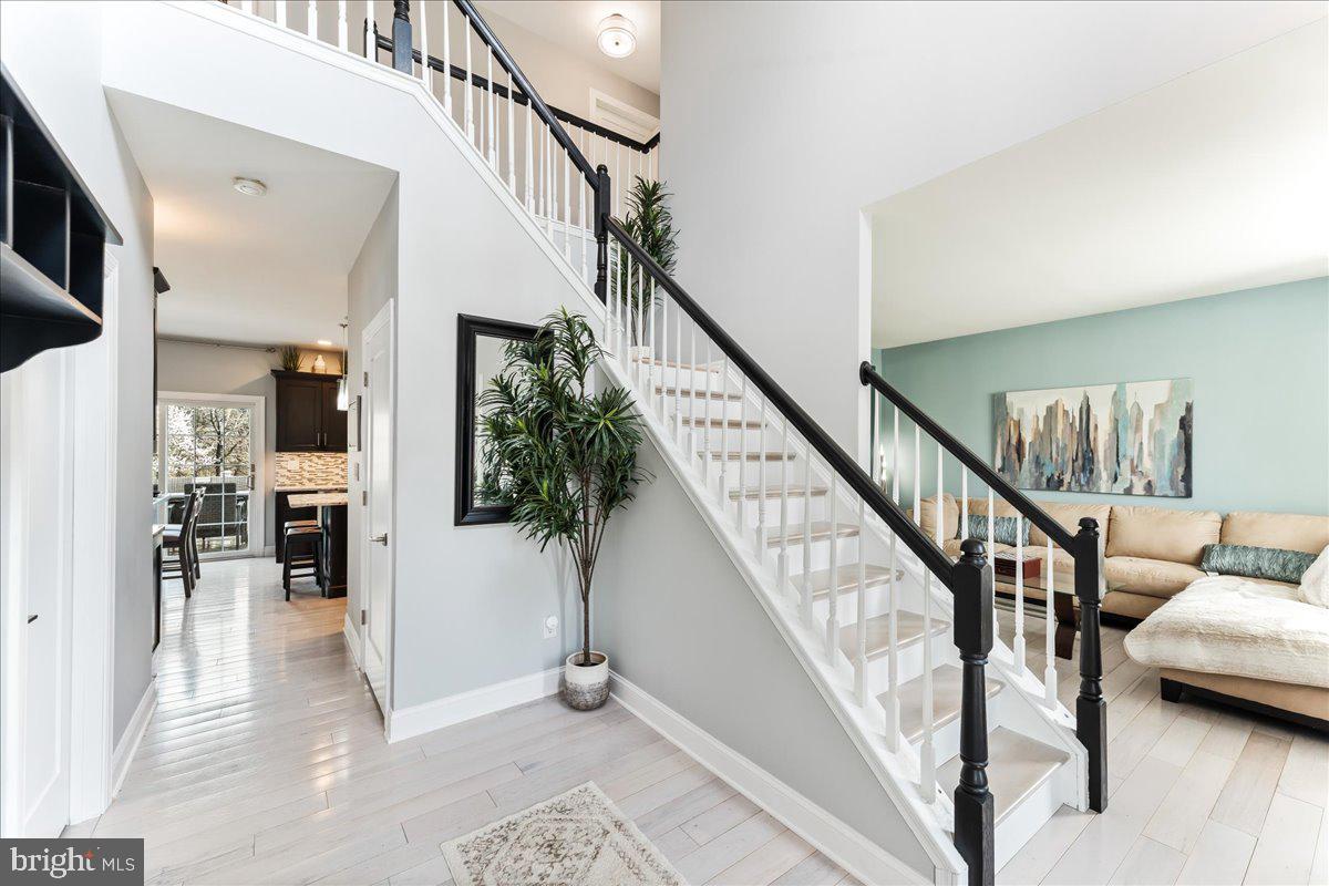 BRANDYWINE @ THORN - Residential