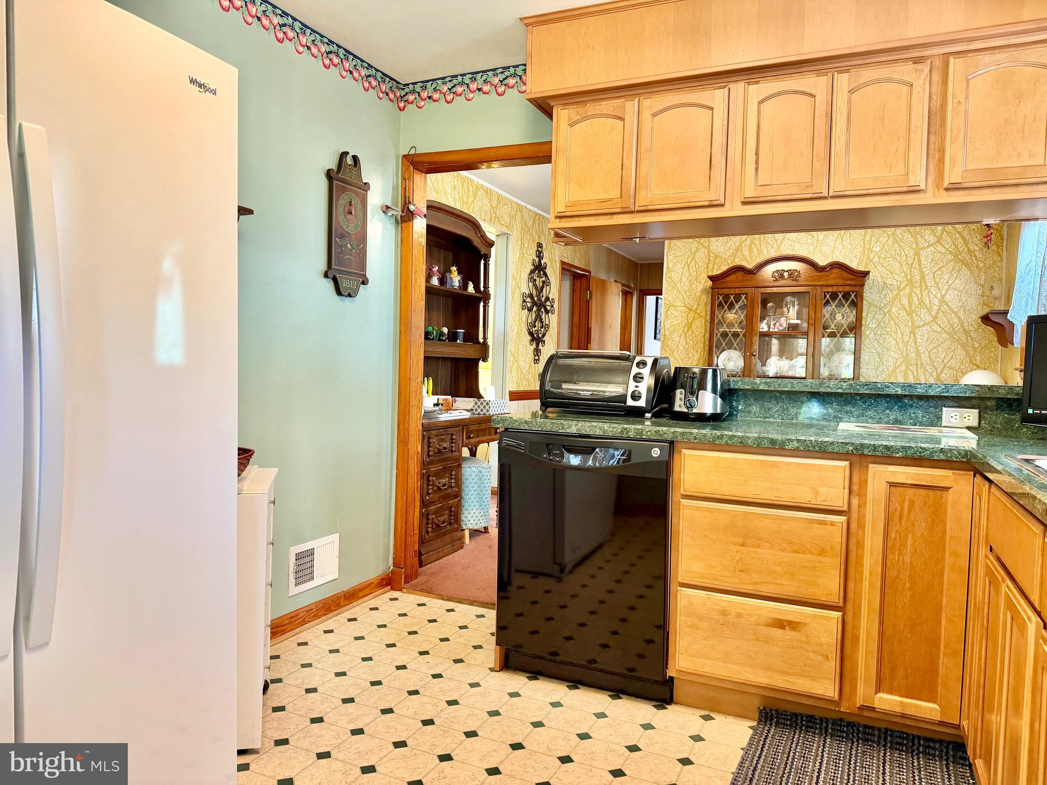 JOPPA HEIGHTS LITTLE FARM - Residential