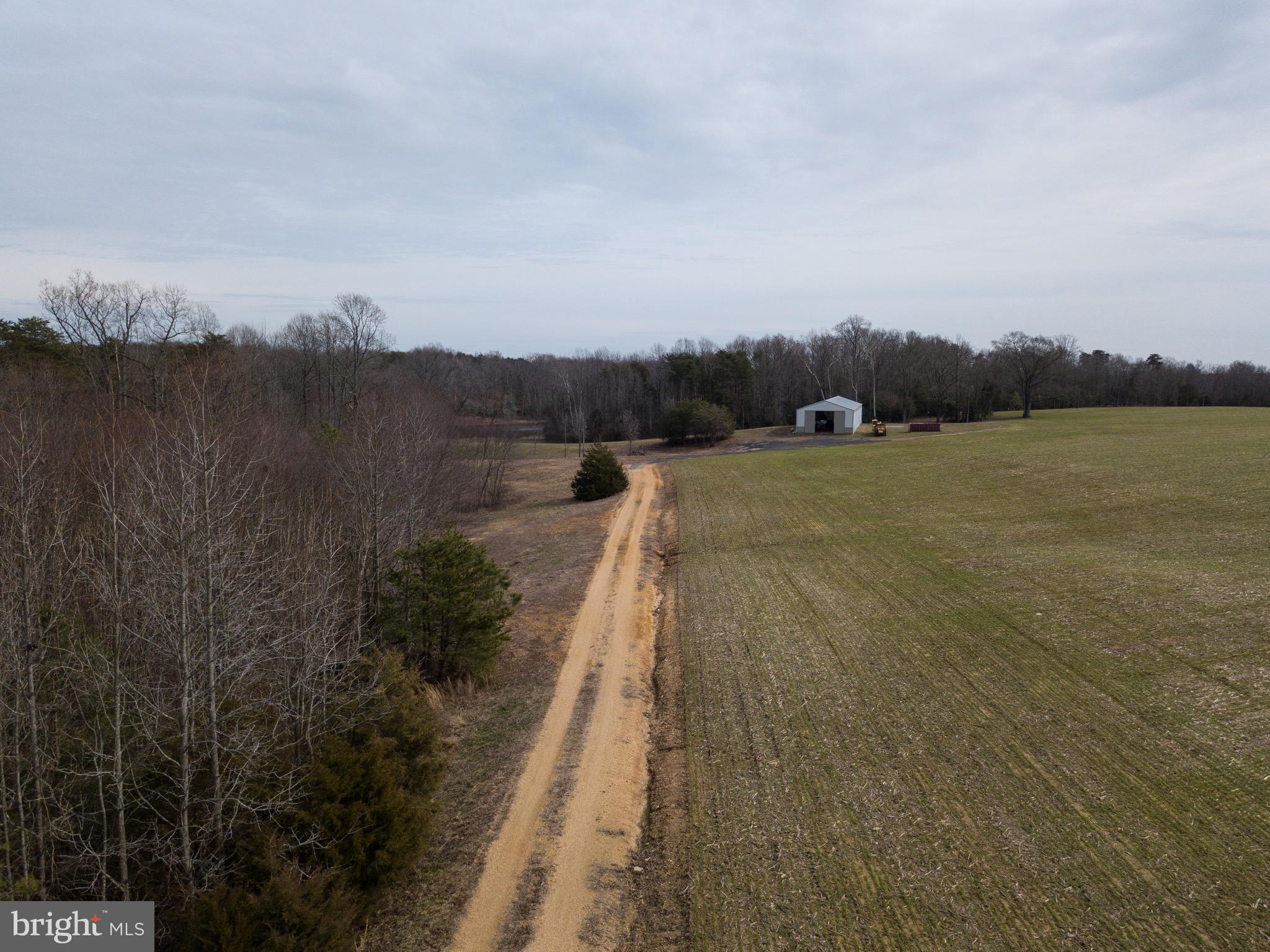 BRIDLE LAKE ESTATES - Farm