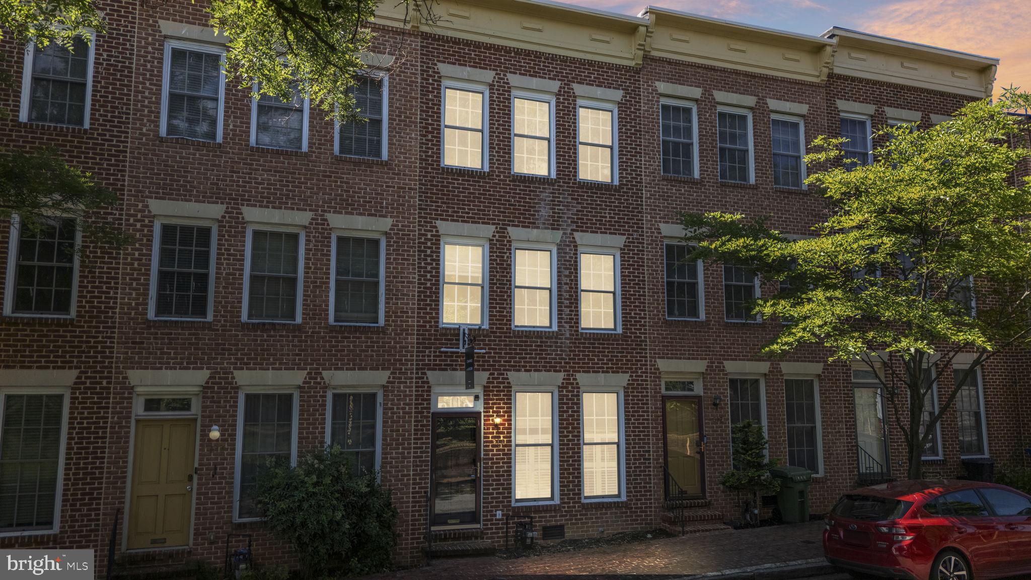 SETON HILL - Residential