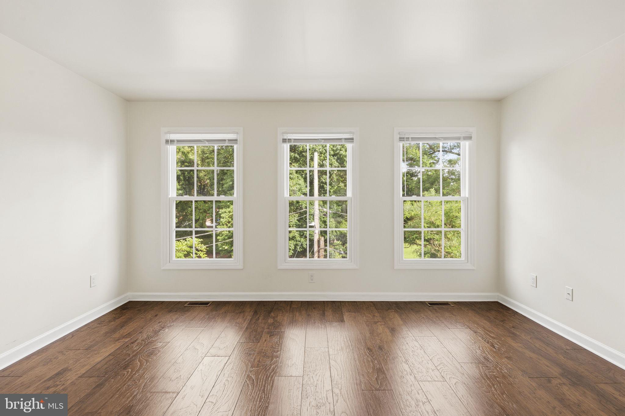SETON HILL - Residential