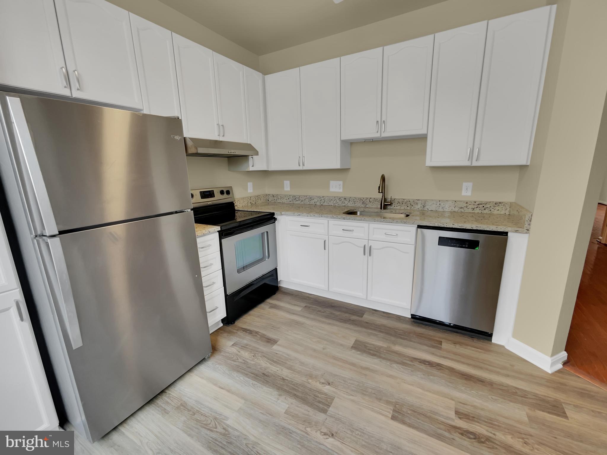 SULLY STATION - Residential