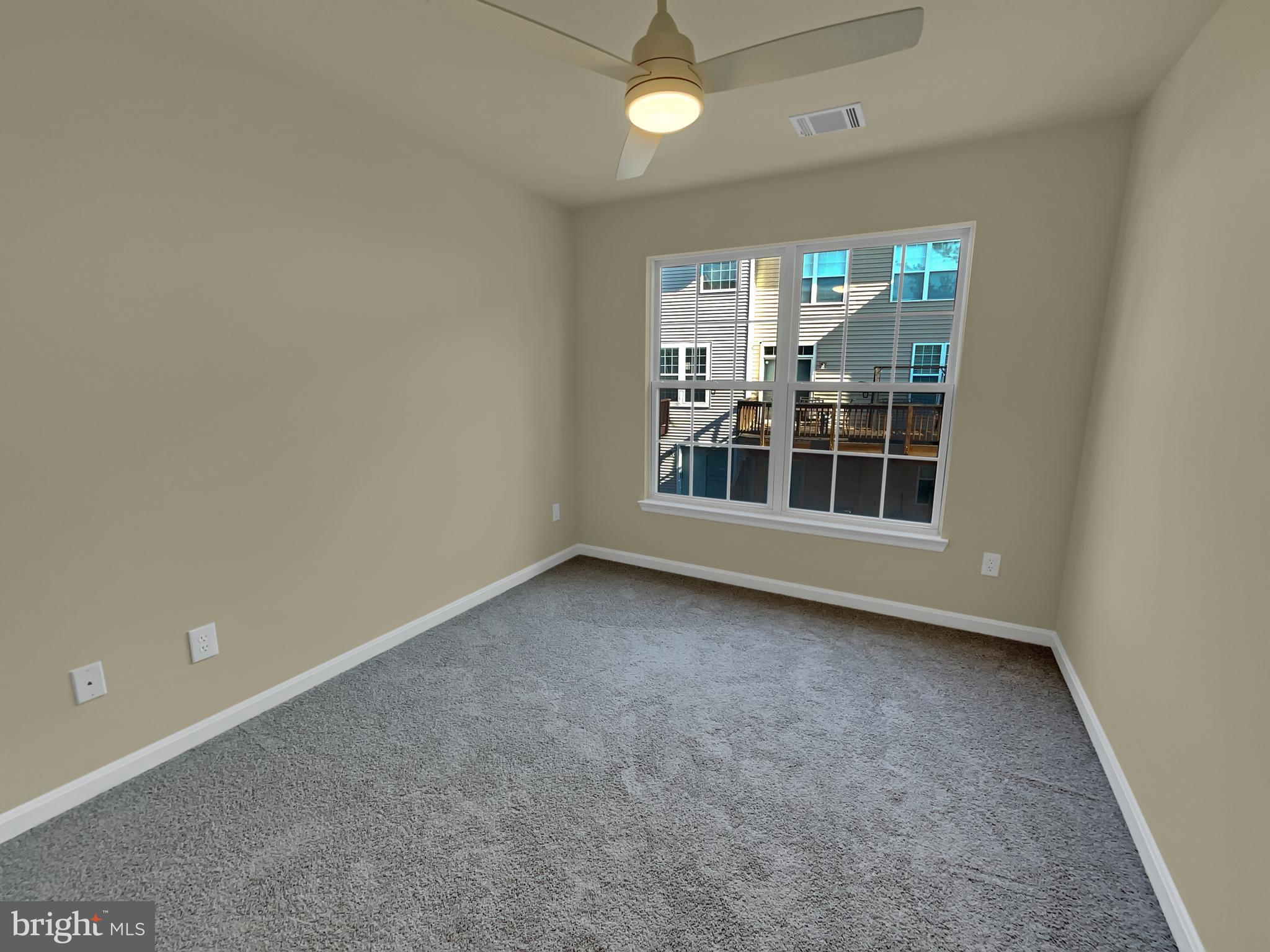 SULLY STATION - Residential