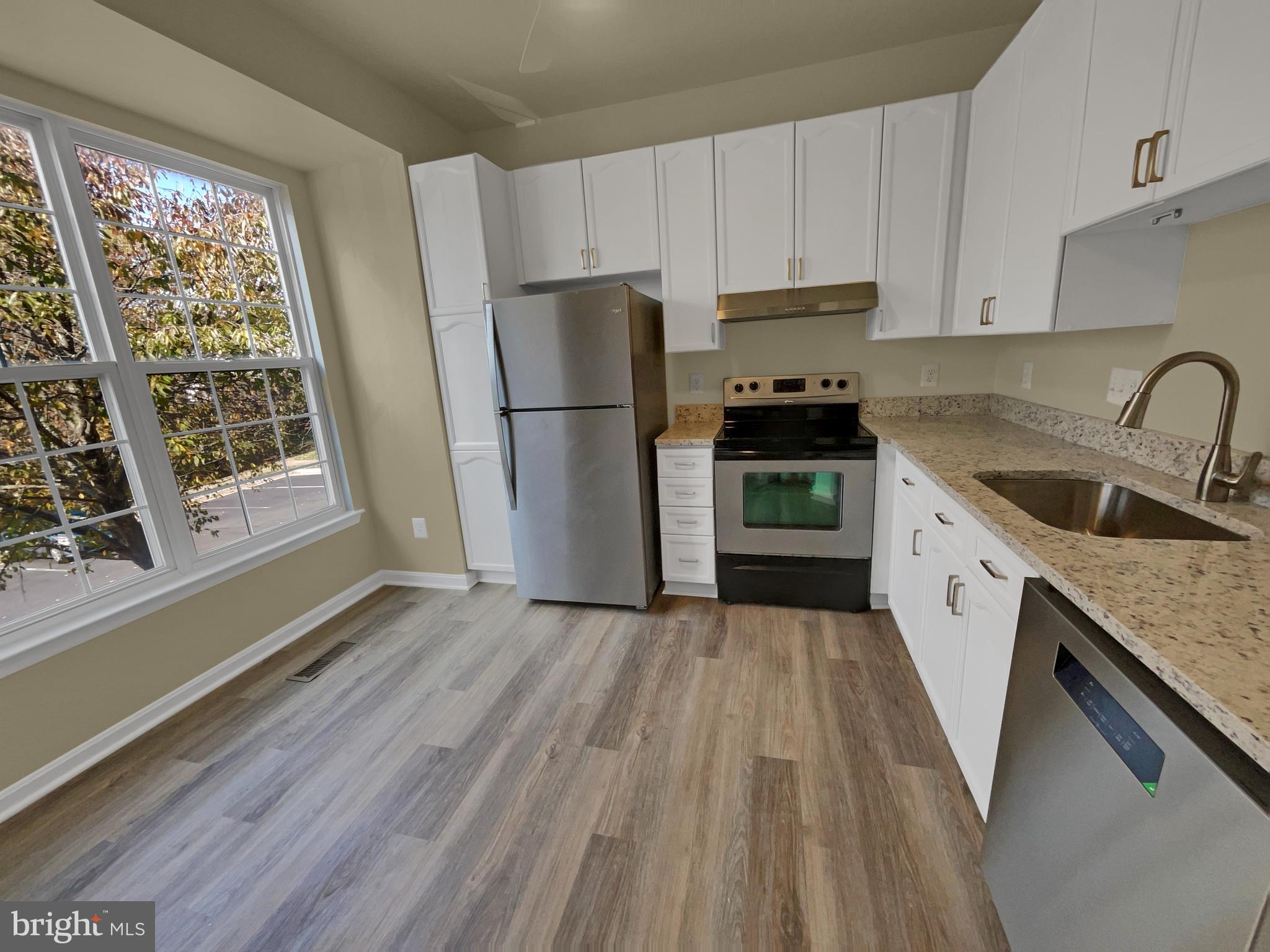 SULLY STATION - Residential