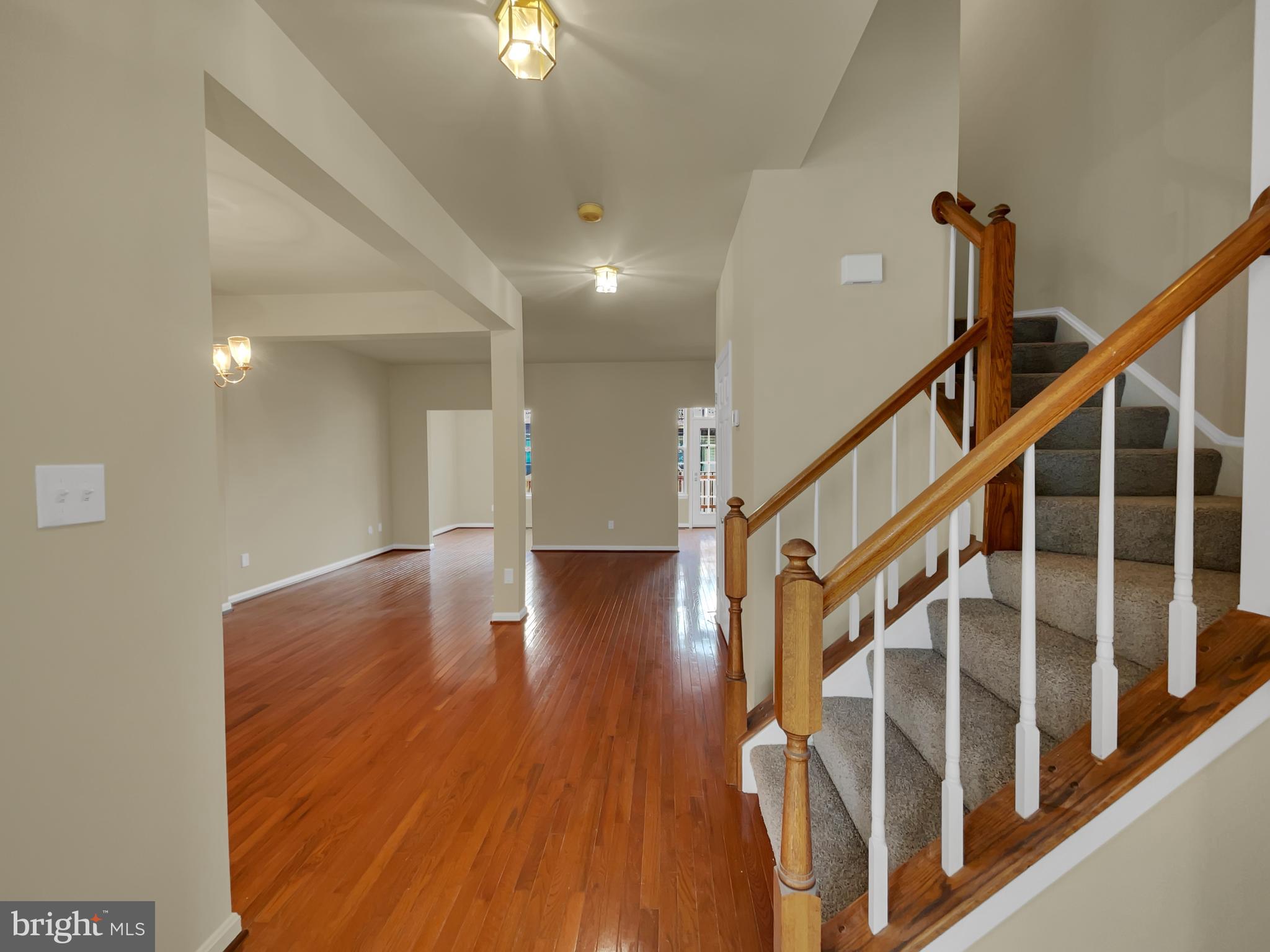SULLY STATION - Residential