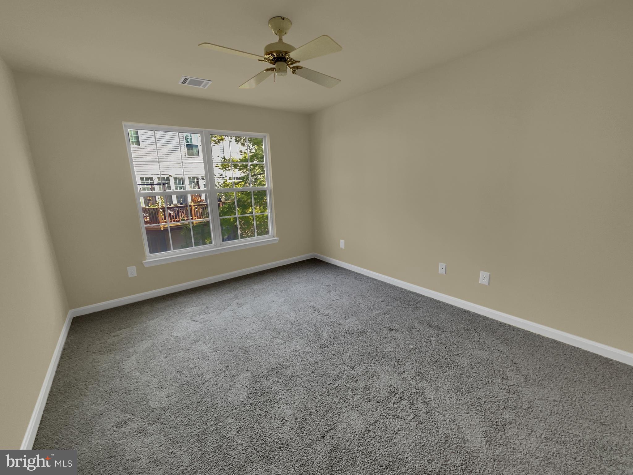 SULLY STATION - Residential
