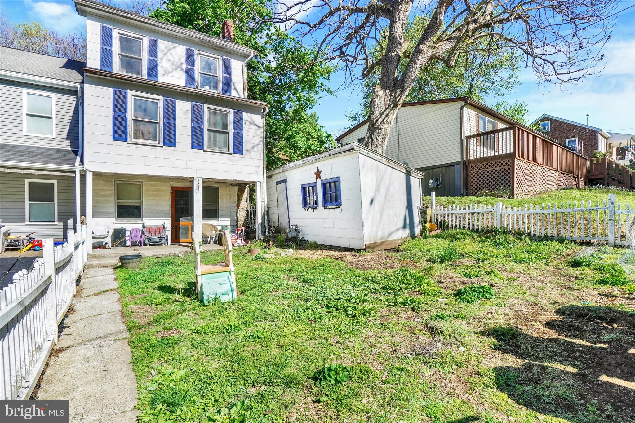 GLEN ROCK - Residential