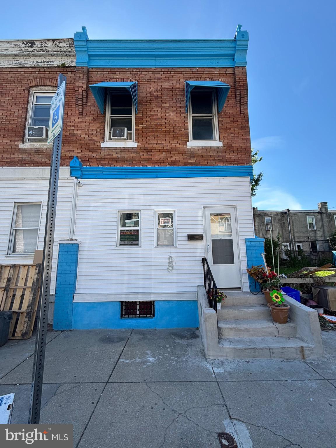 Charming Philadelphia row home located in the heart of West Philadelphia, featuring spacious living areas, abundant natural light, and convenient access to public transportation, local shopping, parks, and major commuter routes. Embrace the best of city living in this adaptable home. With its convenient in-law suite, you can easily host extended family, welcome out-of-town guests, or create a private space to offset your mortgage. With easy access to University City, Center City, and neighborhood amenities.
