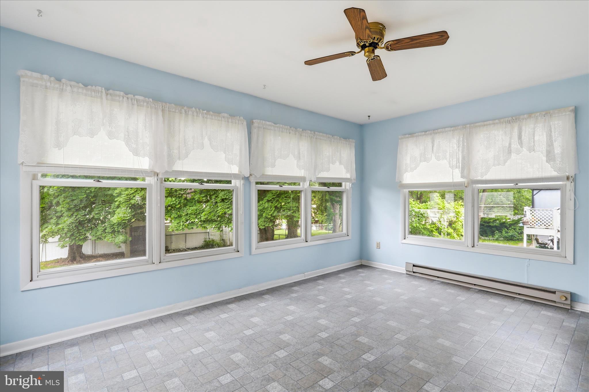 OAK RIDGE - Residential