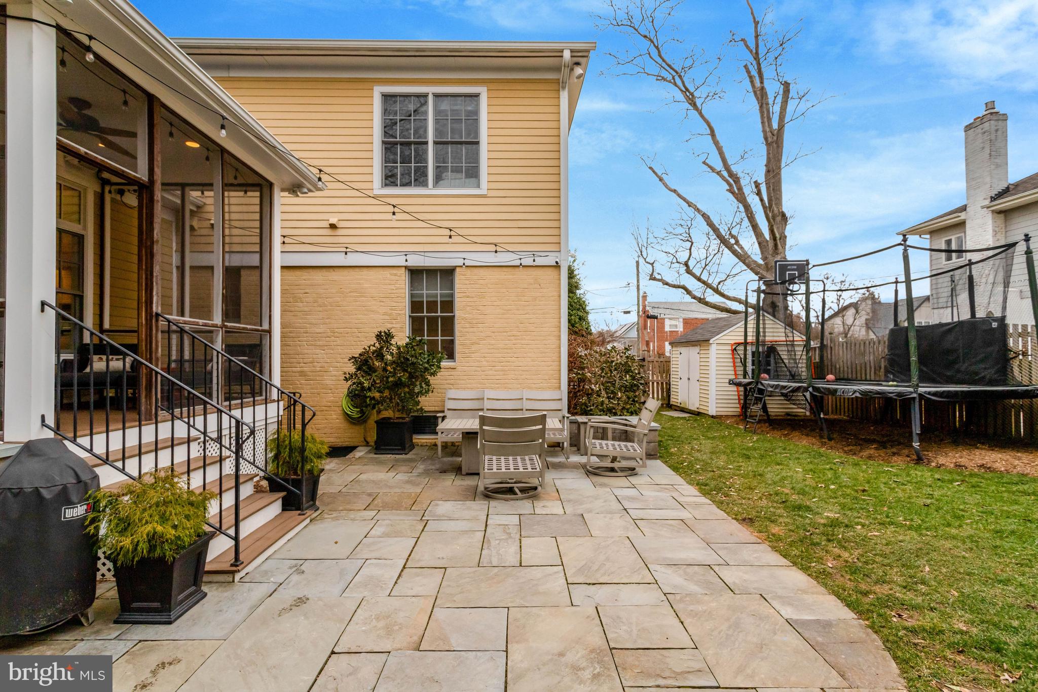TARA - LEEWAY HEIGHTS - Residential