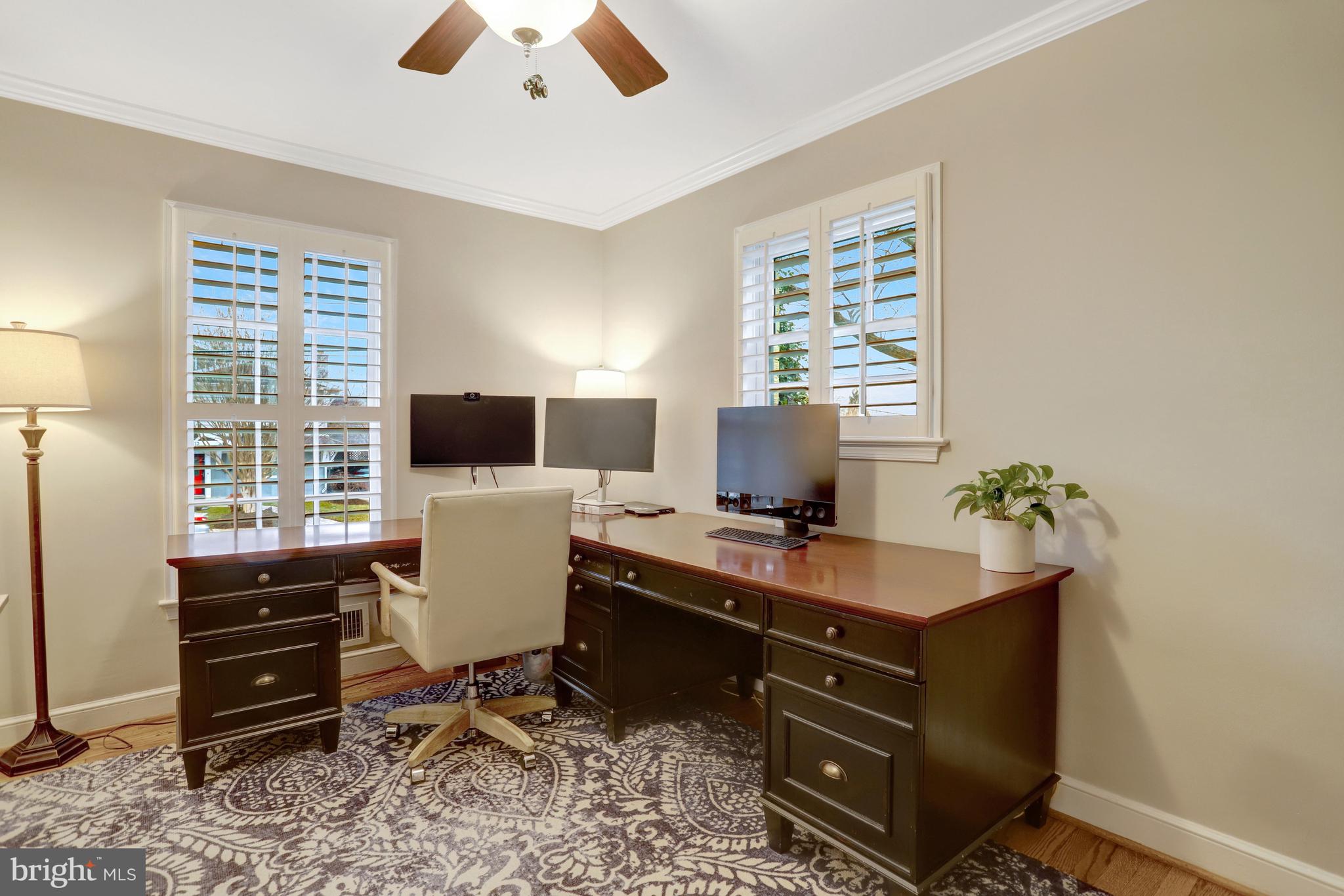 TARA - LEEWAY HEIGHTS - Residential