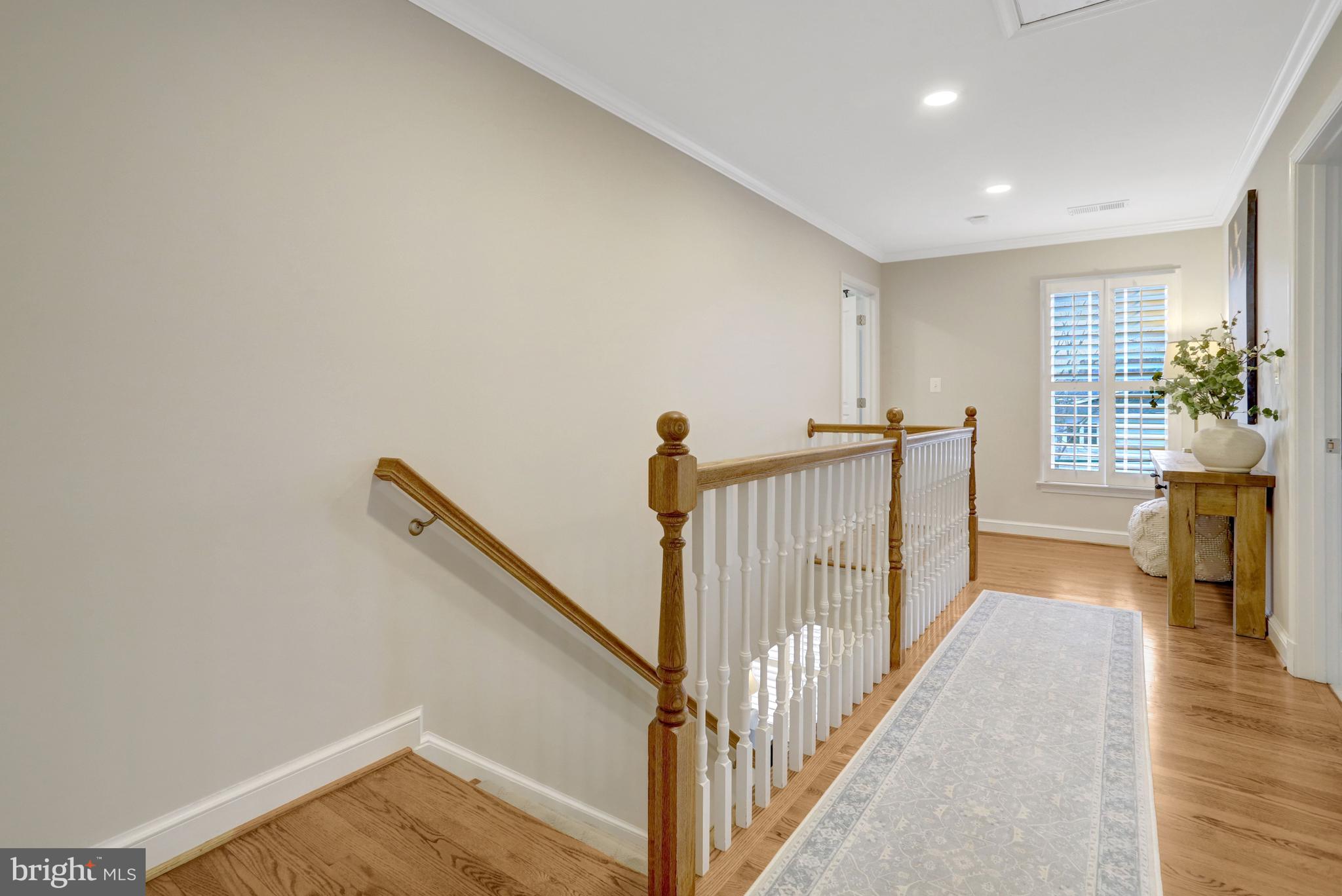 TARA - LEEWAY HEIGHTS - Residential