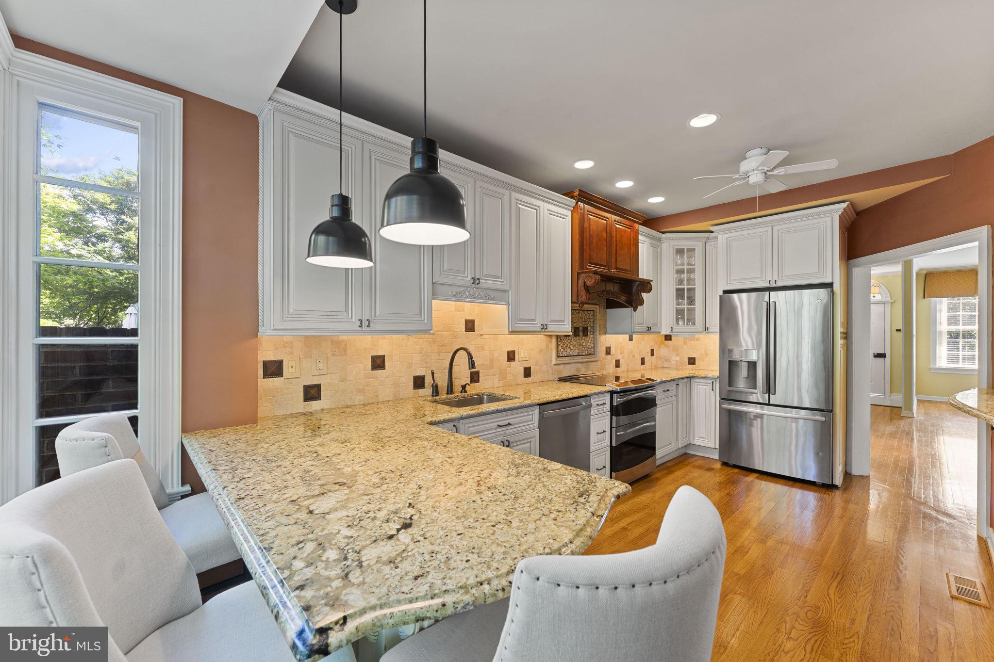 WILLOWMERE - Residential