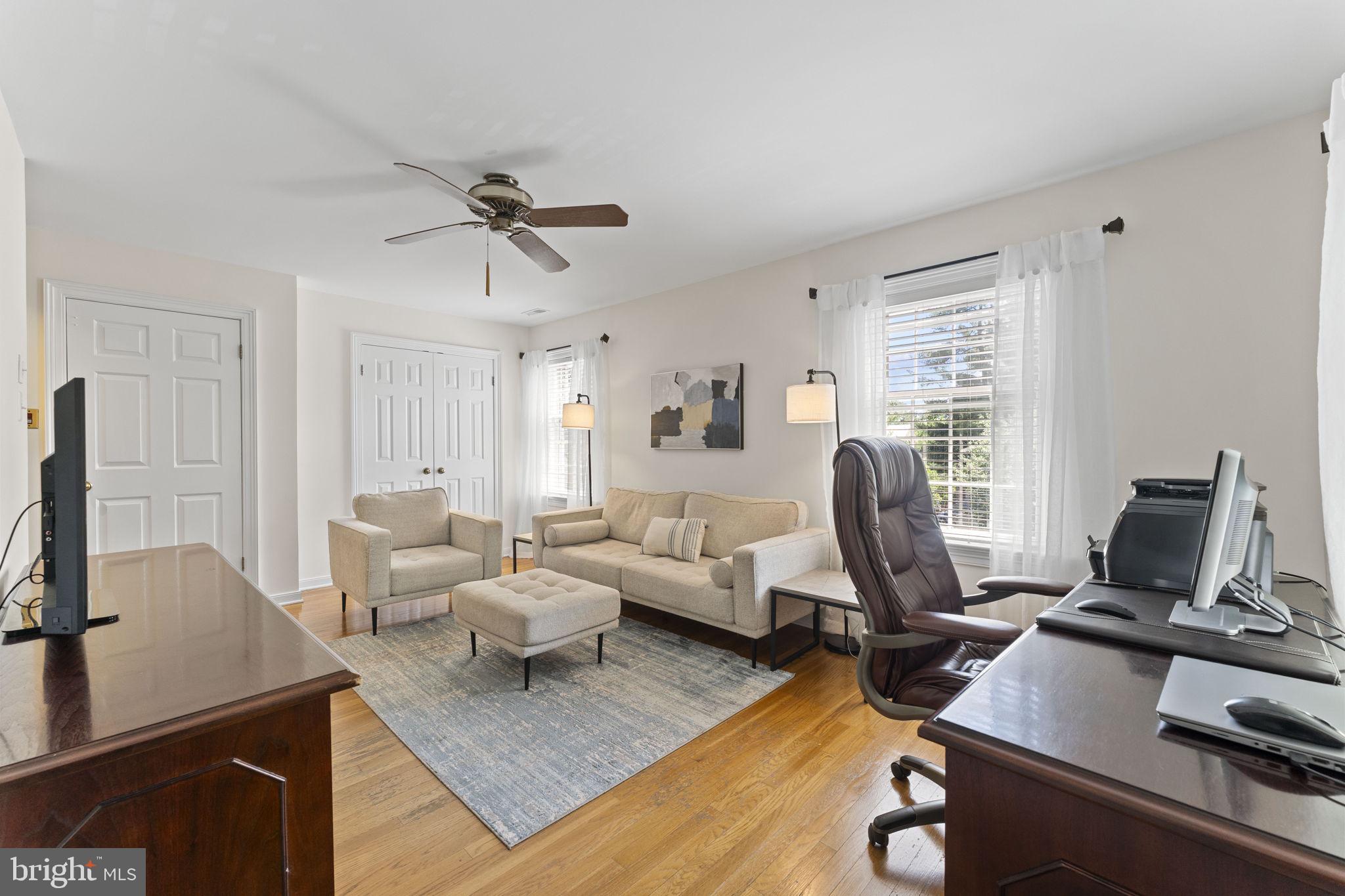 WILLOWMERE - Residential
