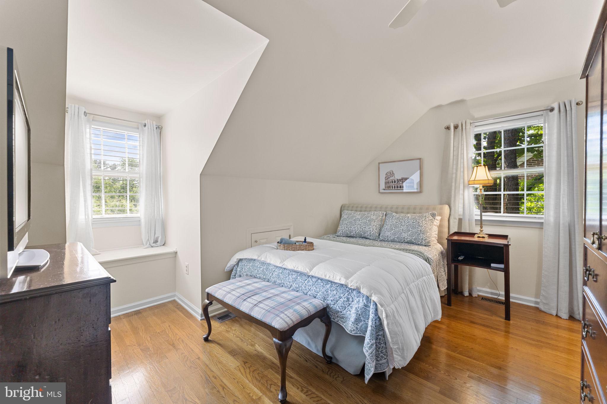 WILLOWMERE - Residential