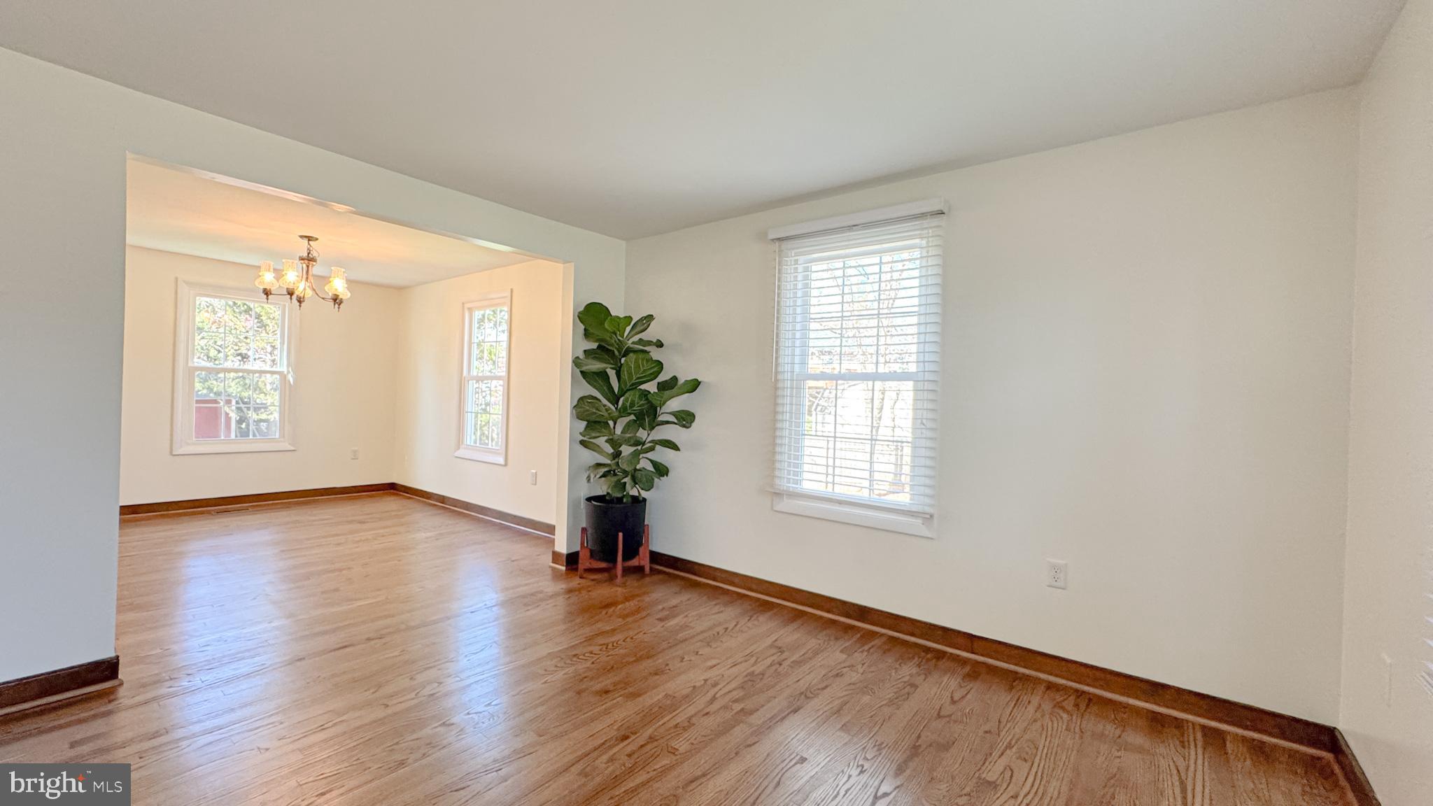 BREEZEWOOD - Residential