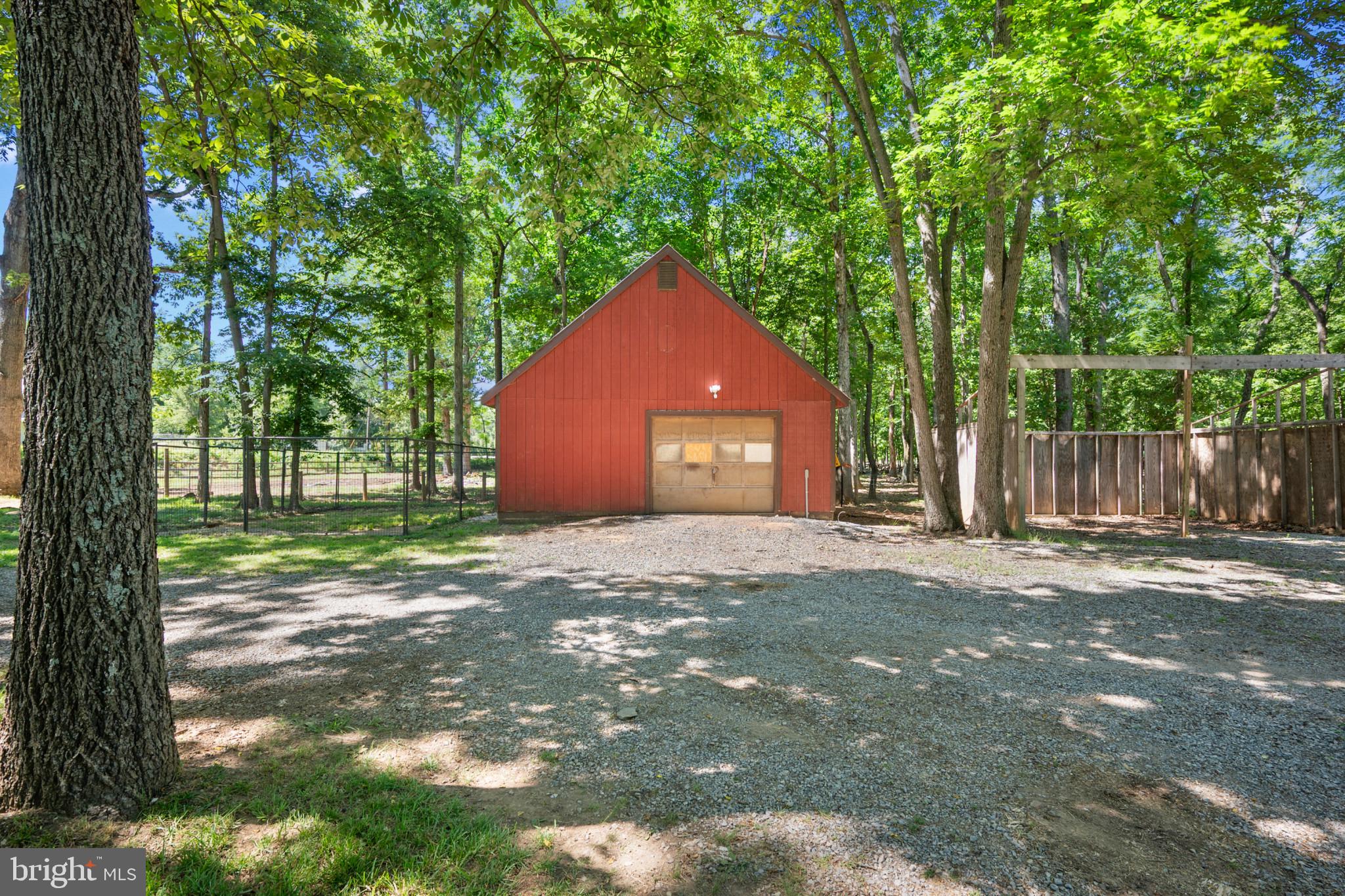 BERRYVILLE - Residential