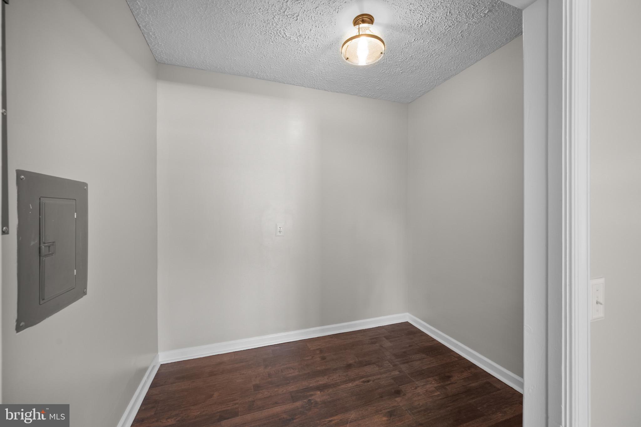 BERRYVILLE - Residential