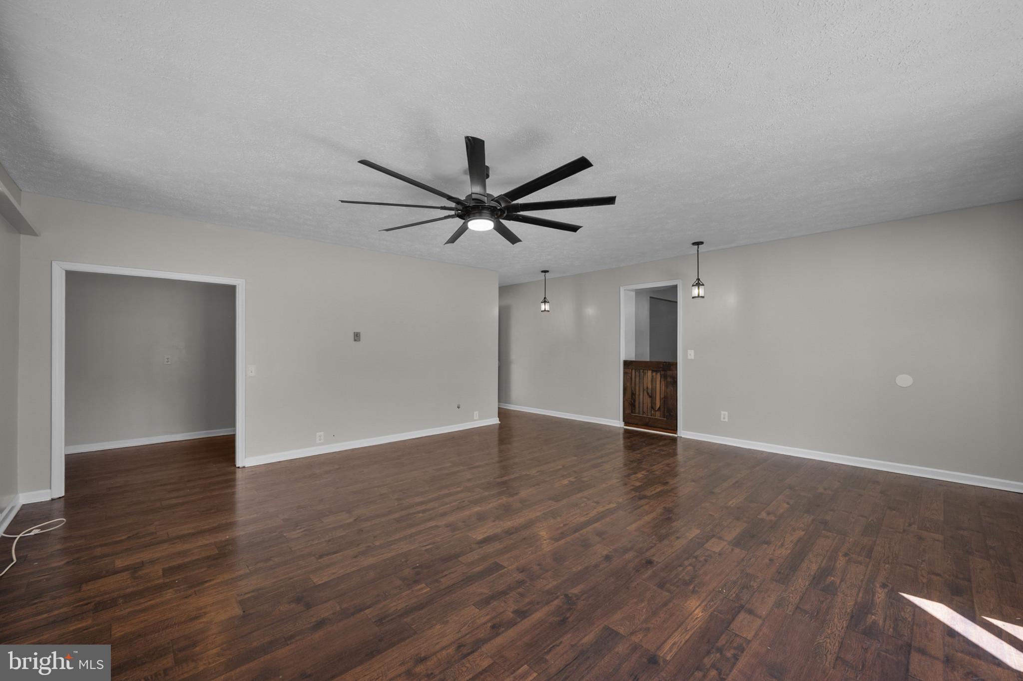 BERRYVILLE - Residential