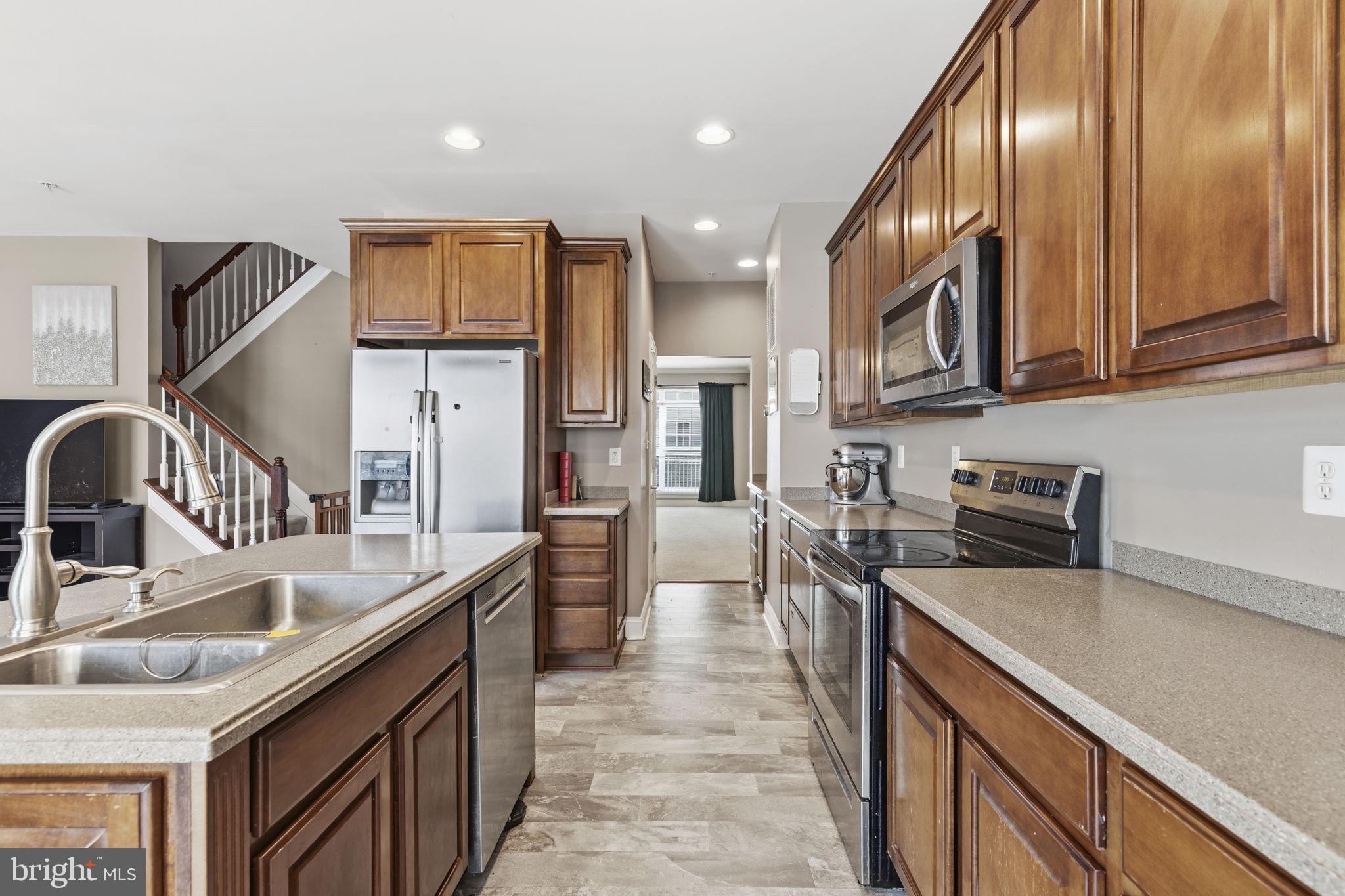 MONMOUTH MEADOWS - Residential