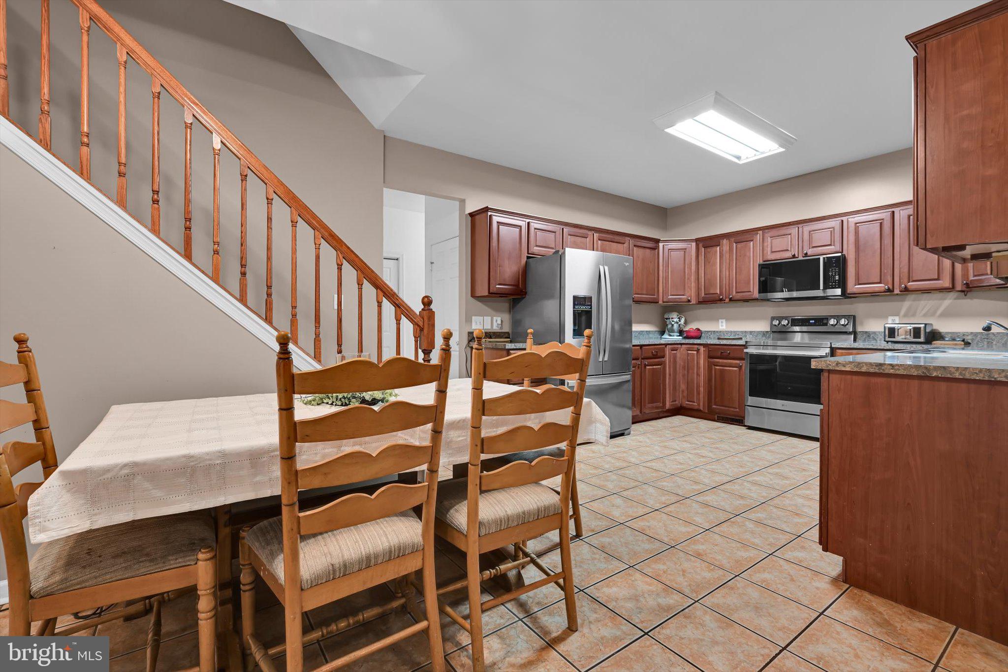 LEWISBERRY - Residential