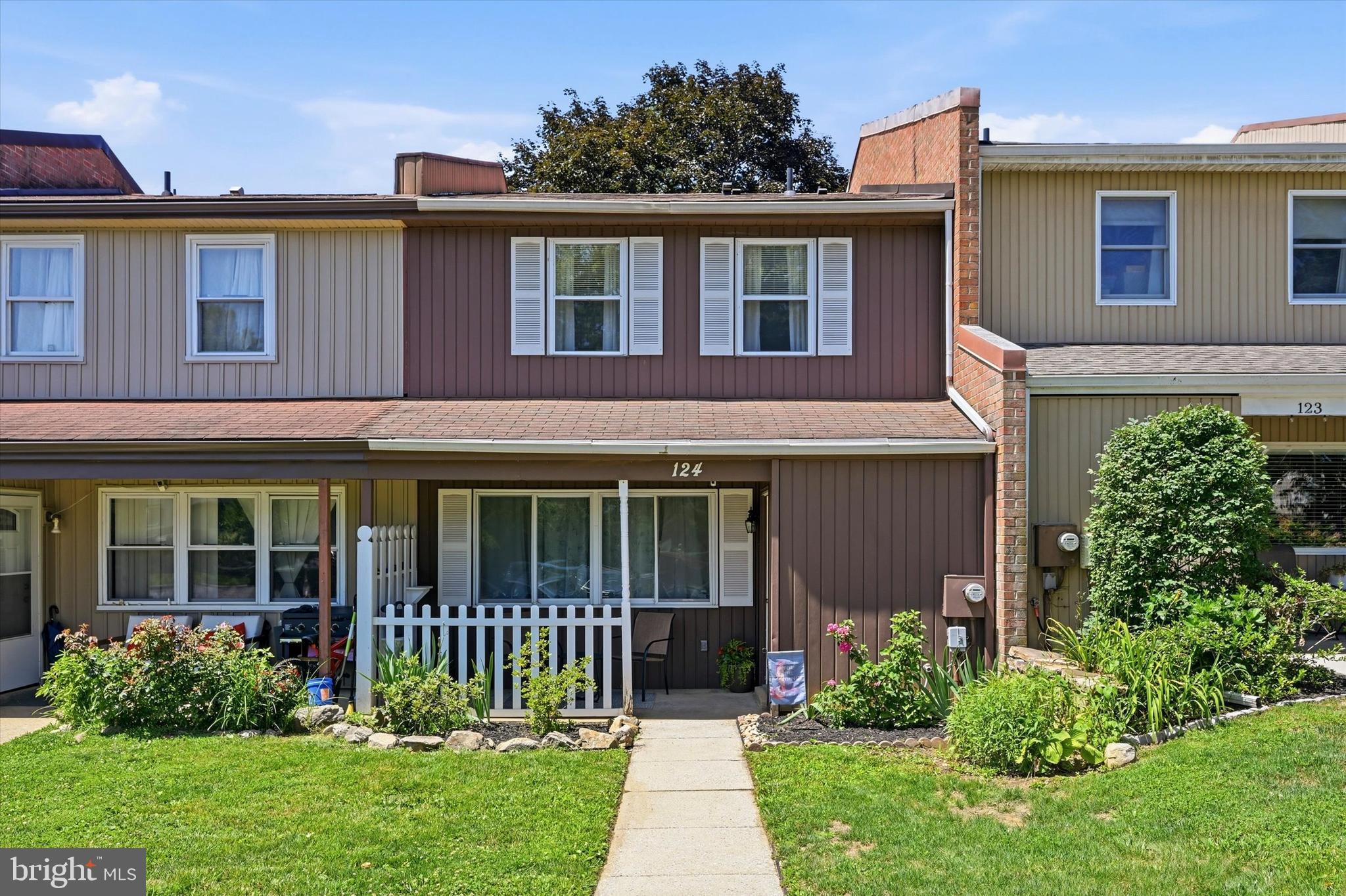 WEDGEWOOD ESTATES - Residential