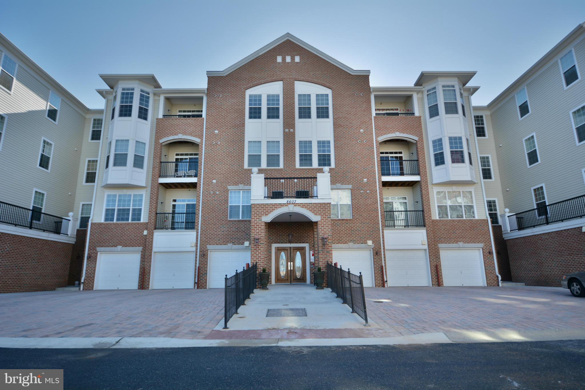 Rare Chestnut Model*Meticulously Maintained*Pride Of Ownership*Sought After Community*Top Floor*Corner Unit*Added Windows For Views Of Wooded  Sanctuary*Inside Garage Unit*Grand Living/Din Area*Stainless Appliances*Ceramic Flooring*42In Cabinetry*Office Nook*Under Cab Lighting*Add*Sun Room* French Doors*Master Bdrm Trey Ceilings*Glass Shower Doors*Double Vanity*Ceramics*A True Pleasure To Show*