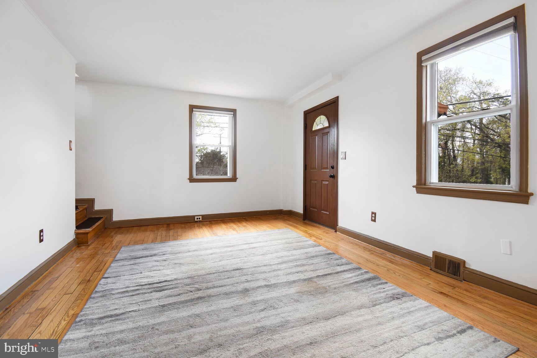 BERWYN HEIGHTS - Residential
