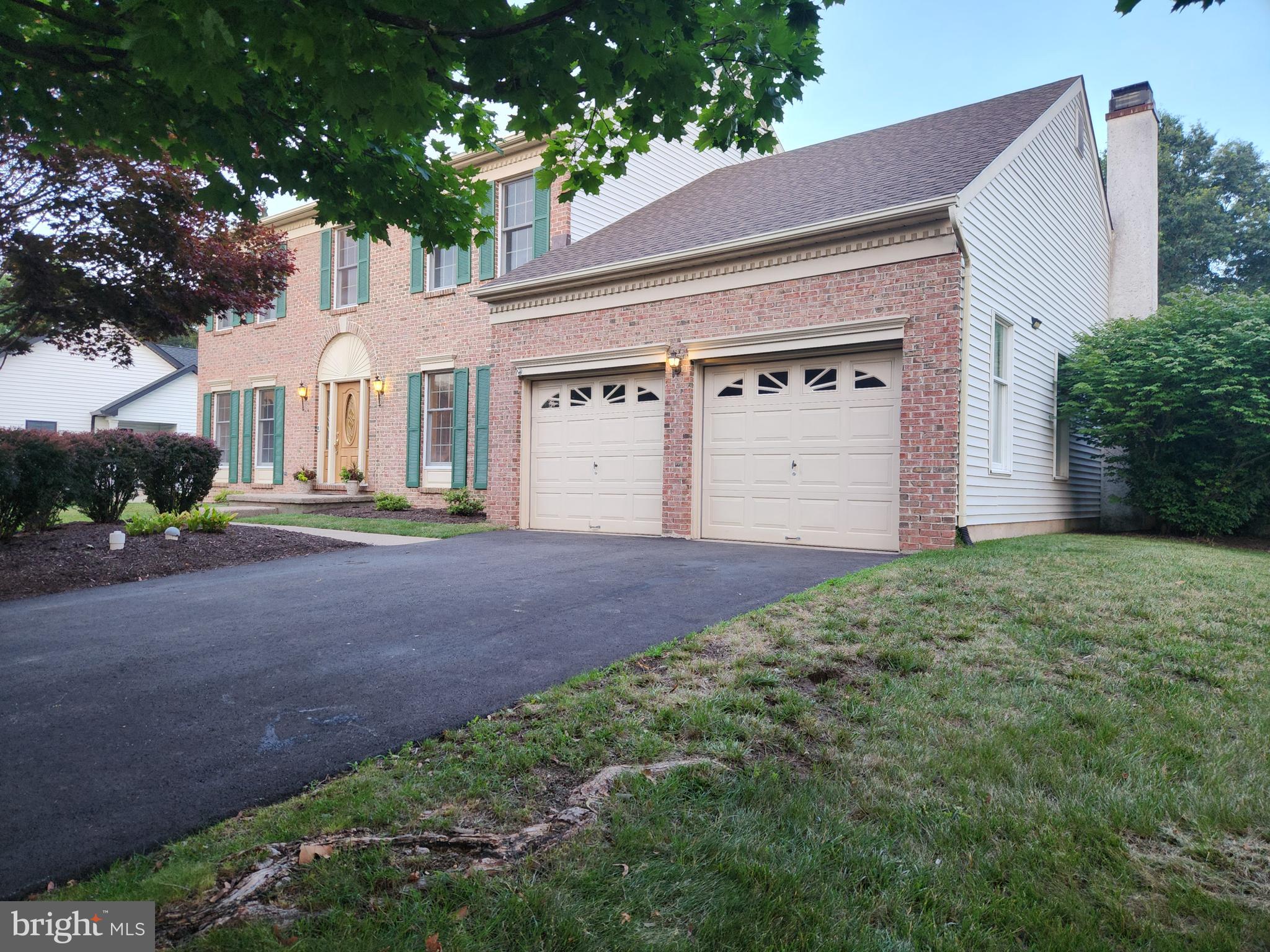 AFTON CHASE - Residential