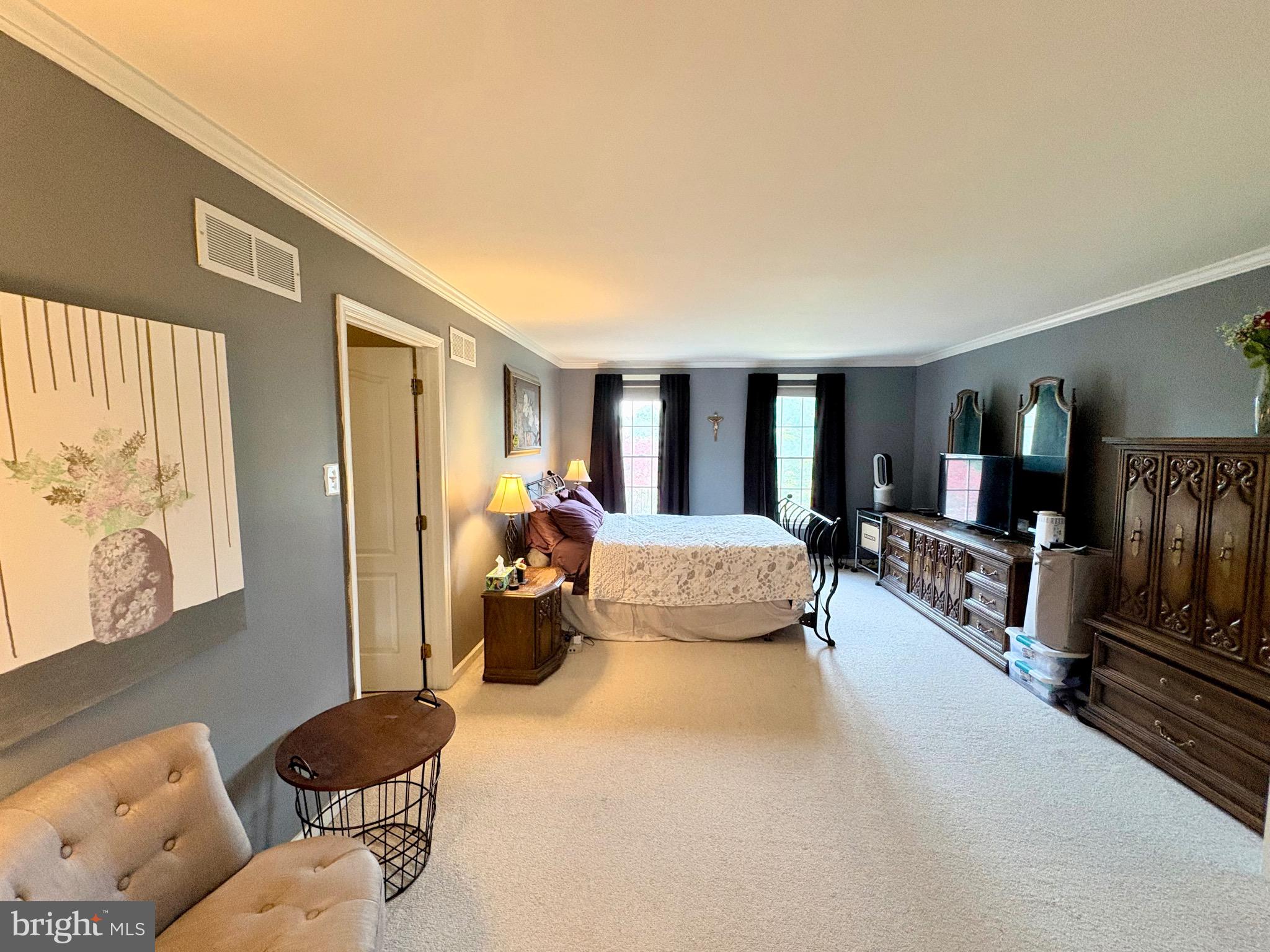 AFTON CHASE - Residential