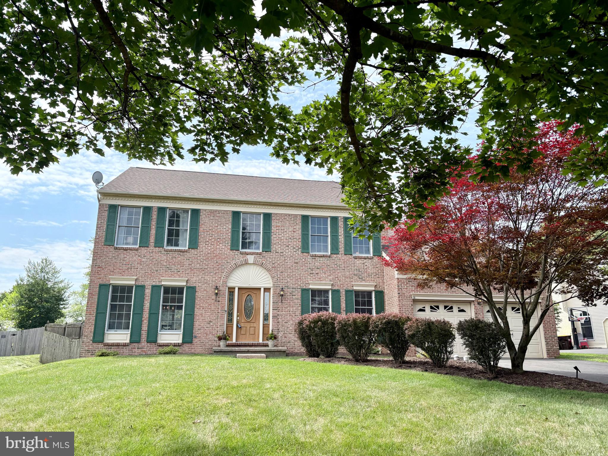 AFTON CHASE - Residential