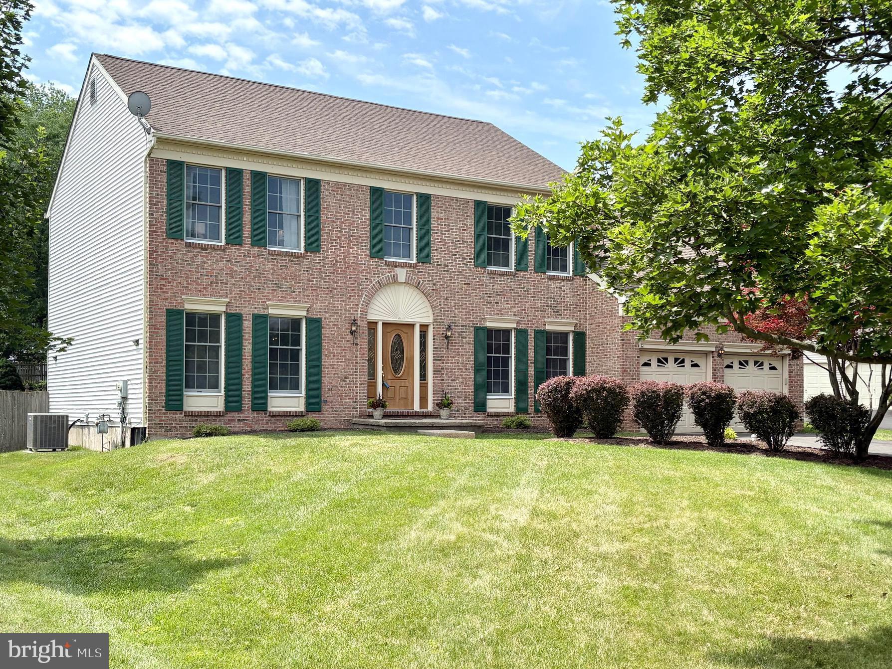 AFTON CHASE - Residential