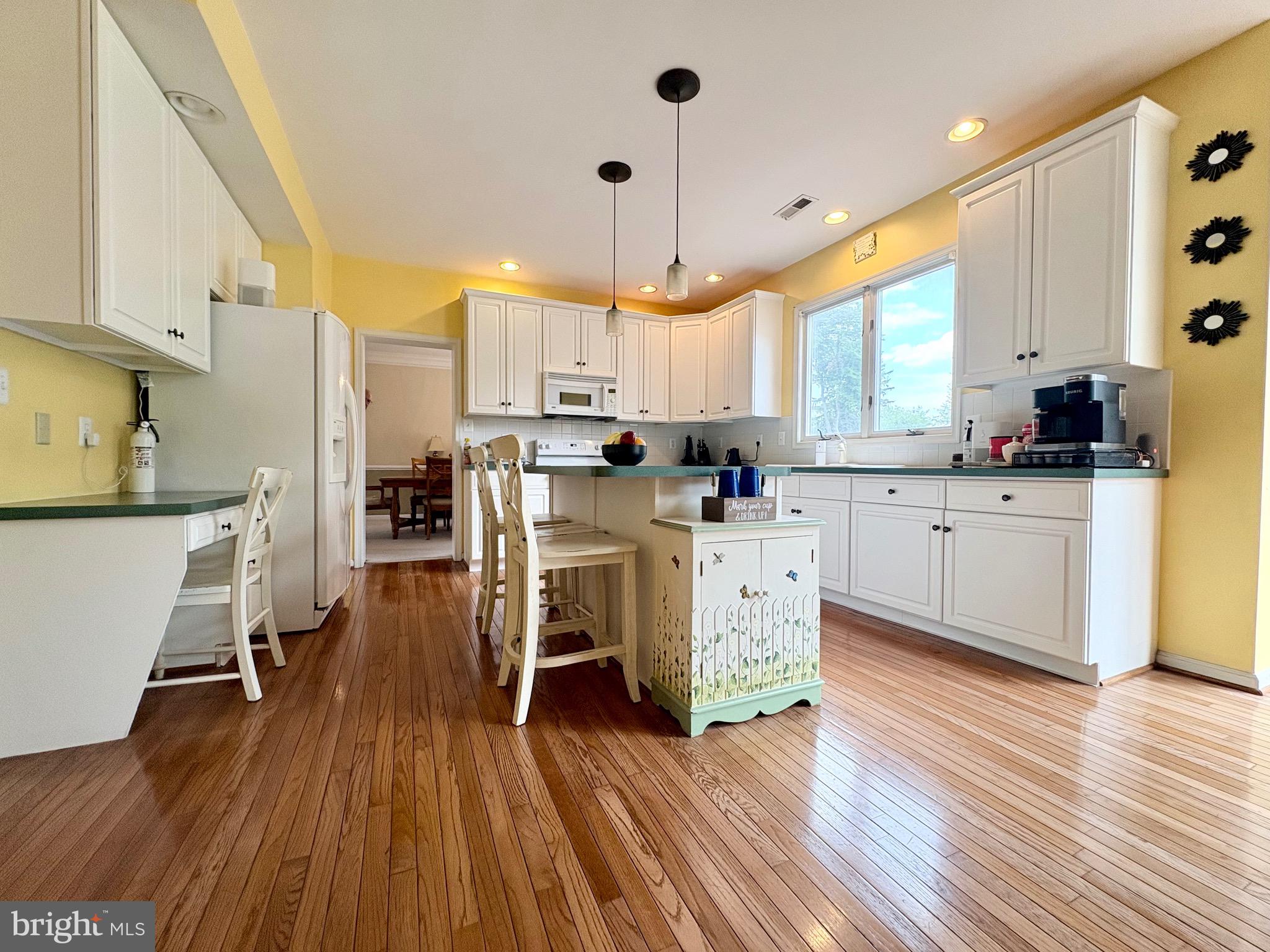 AFTON CHASE - Residential