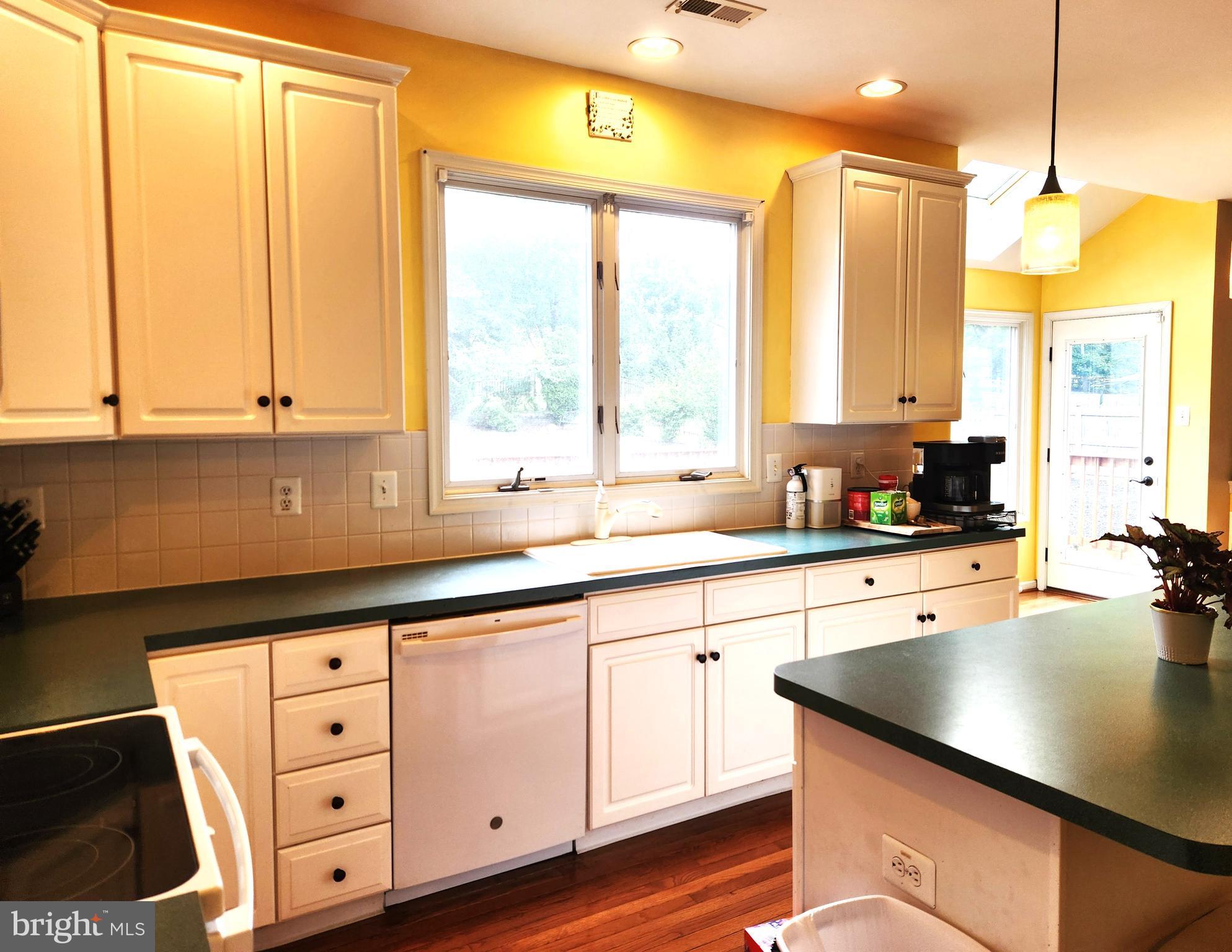 AFTON CHASE - Residential