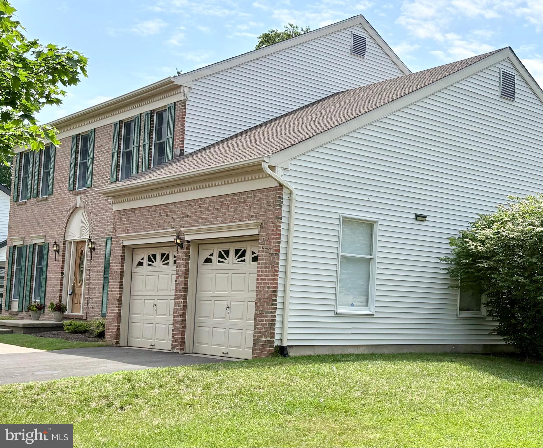 AFTON CHASE - Residential