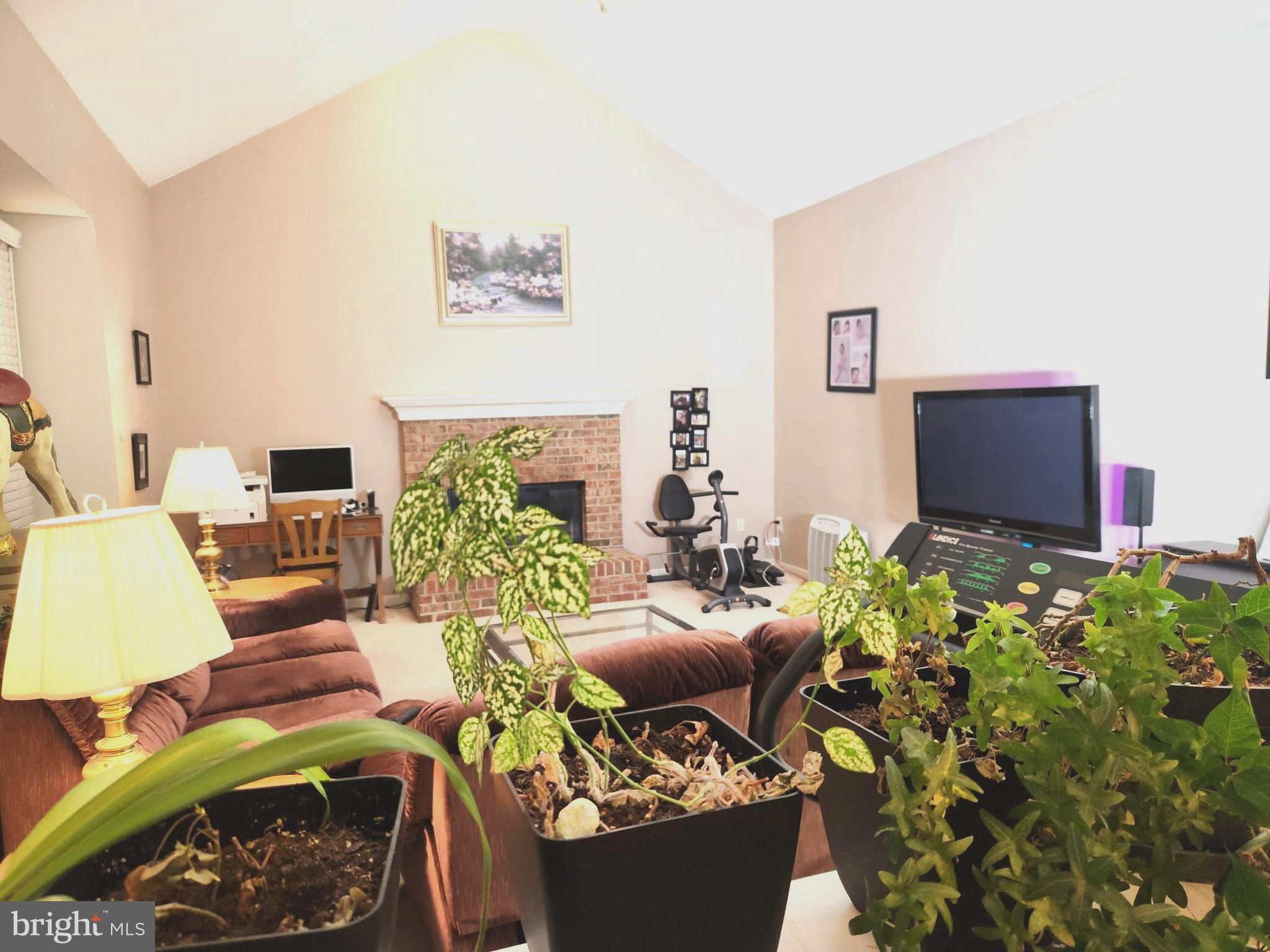 AFTON CHASE - Residential
