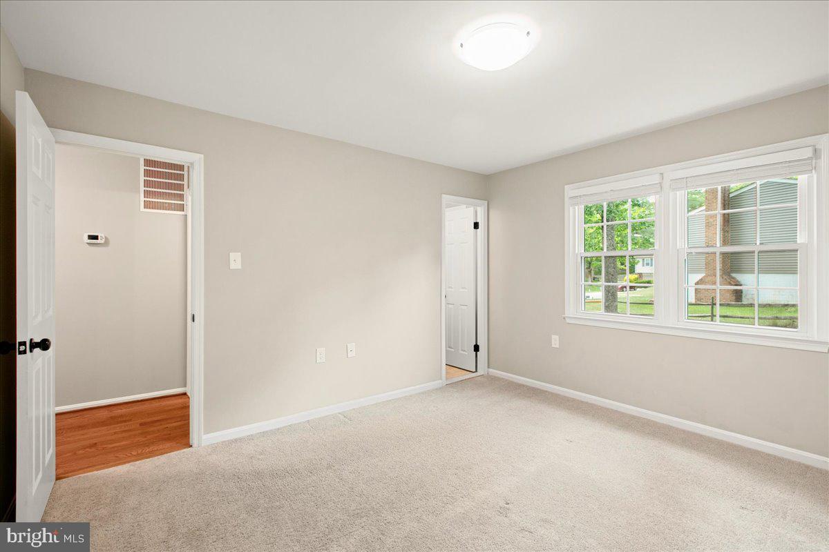 LAKE RIDGE - Residential