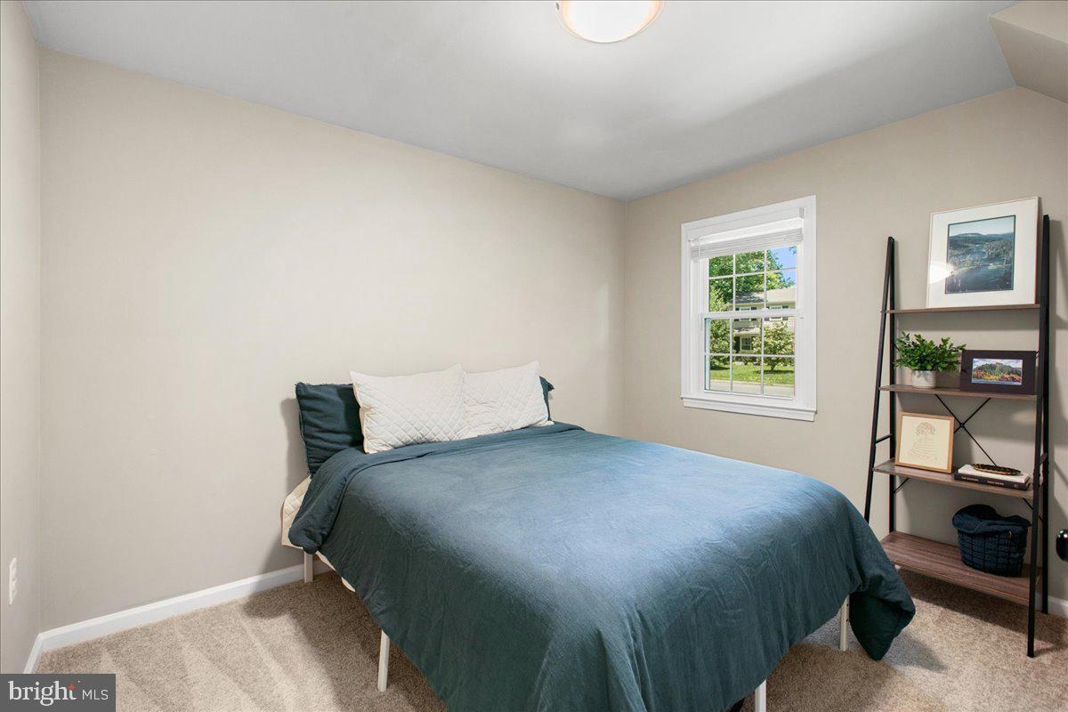 LAKE RIDGE - Residential
