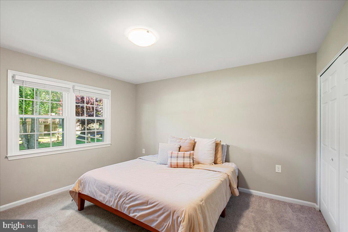 LAKE RIDGE - Residential