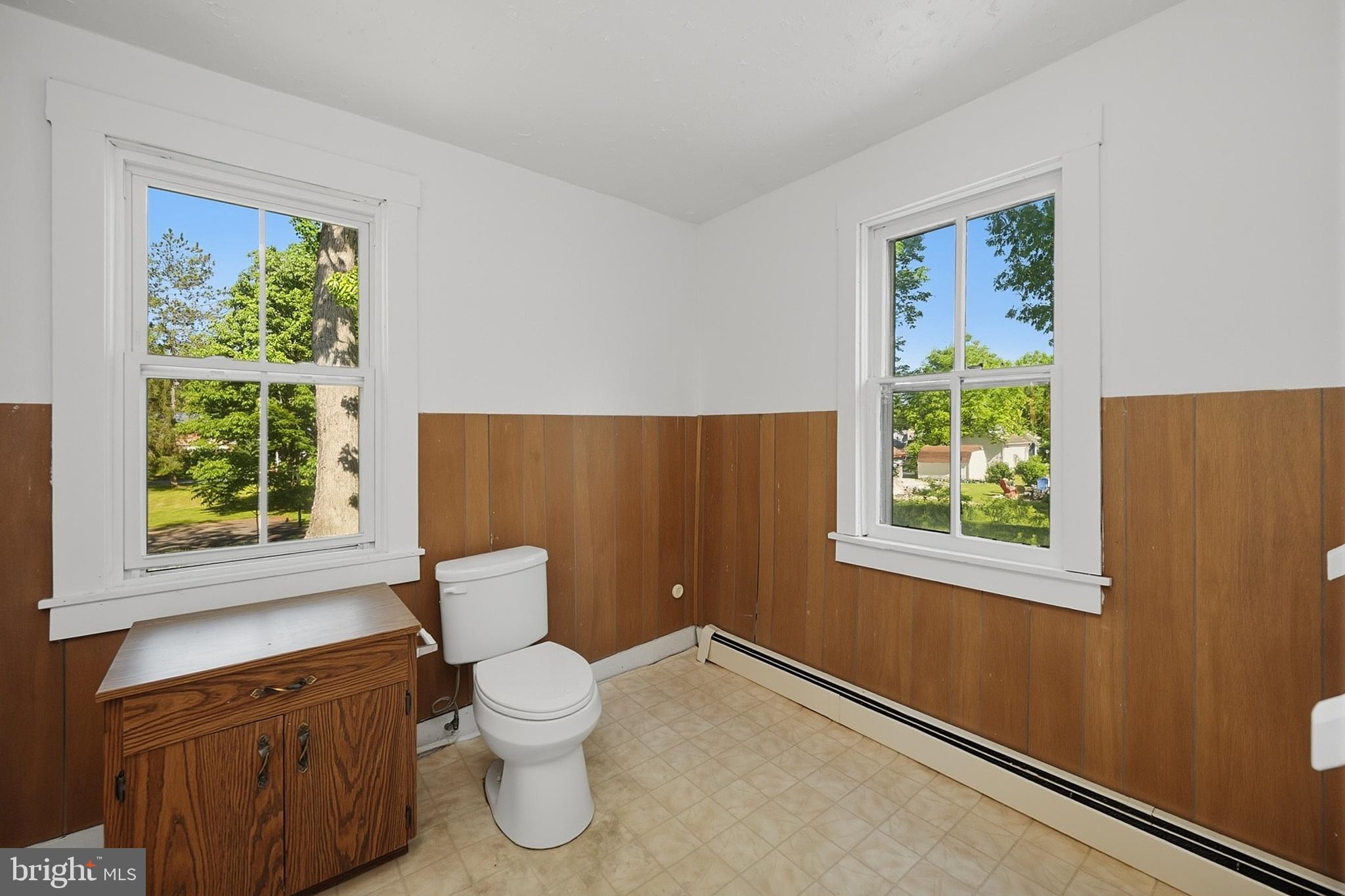 MOUNTAIN LAKE PARK - Residential