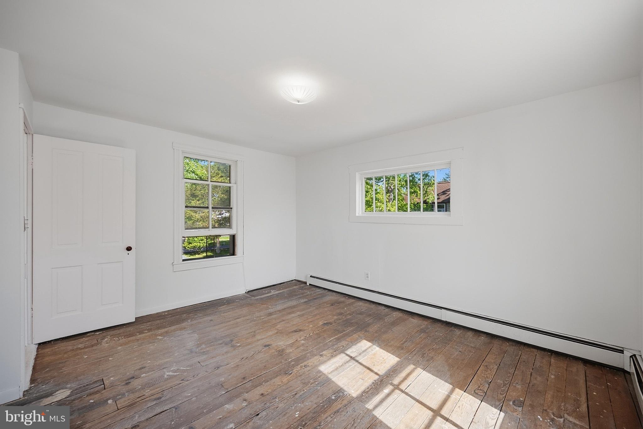 MOUNTAIN LAKE PARK - Residential