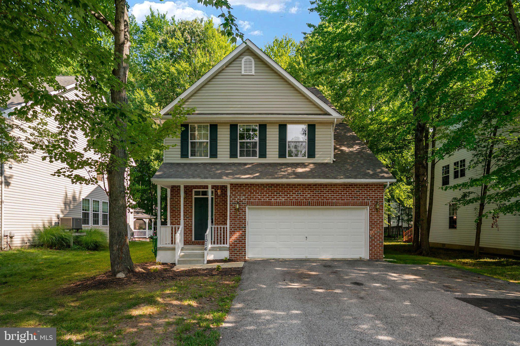 BACK BAY BEACH - Residential