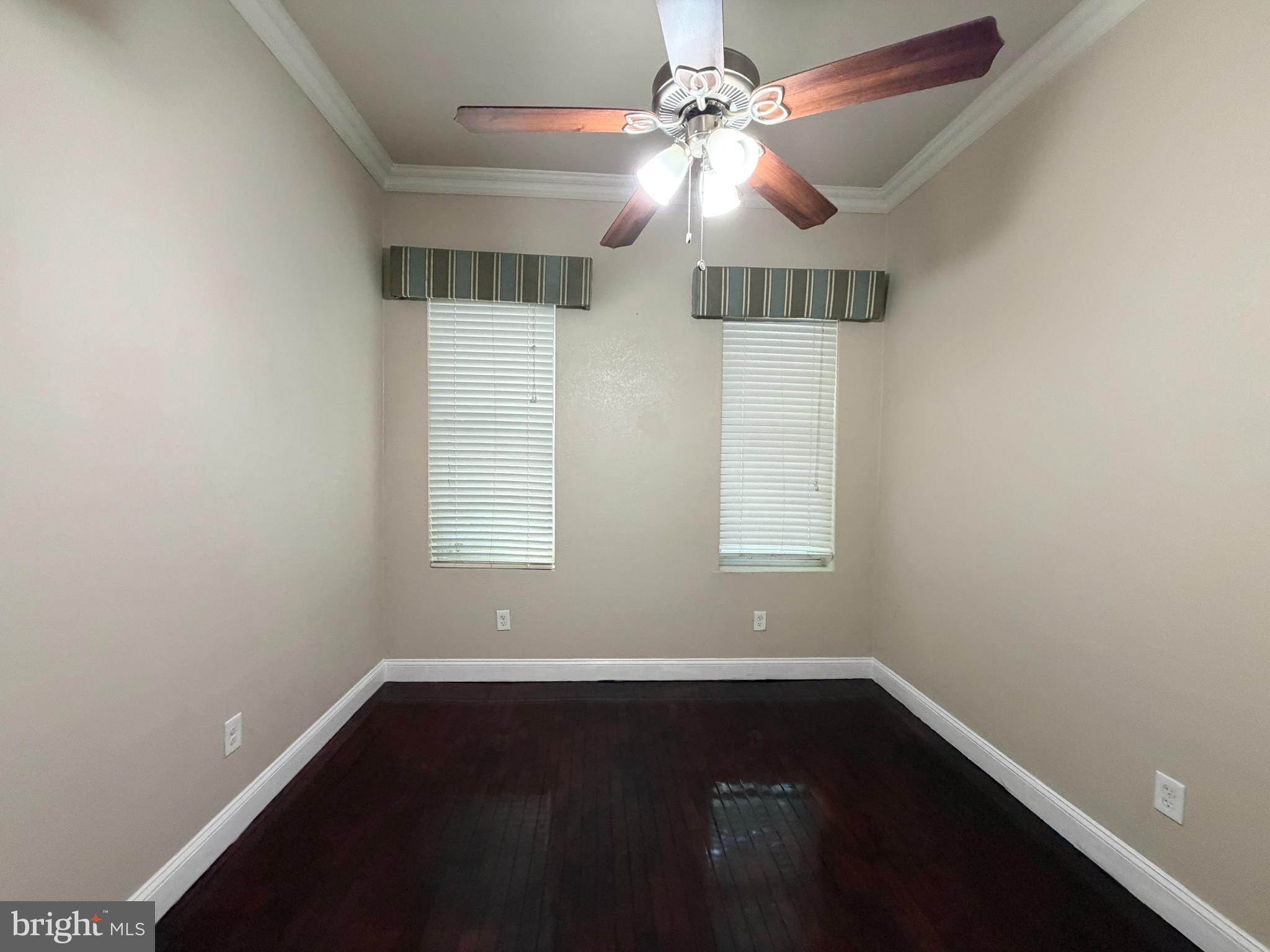 POINT BREEZE - Residential Income