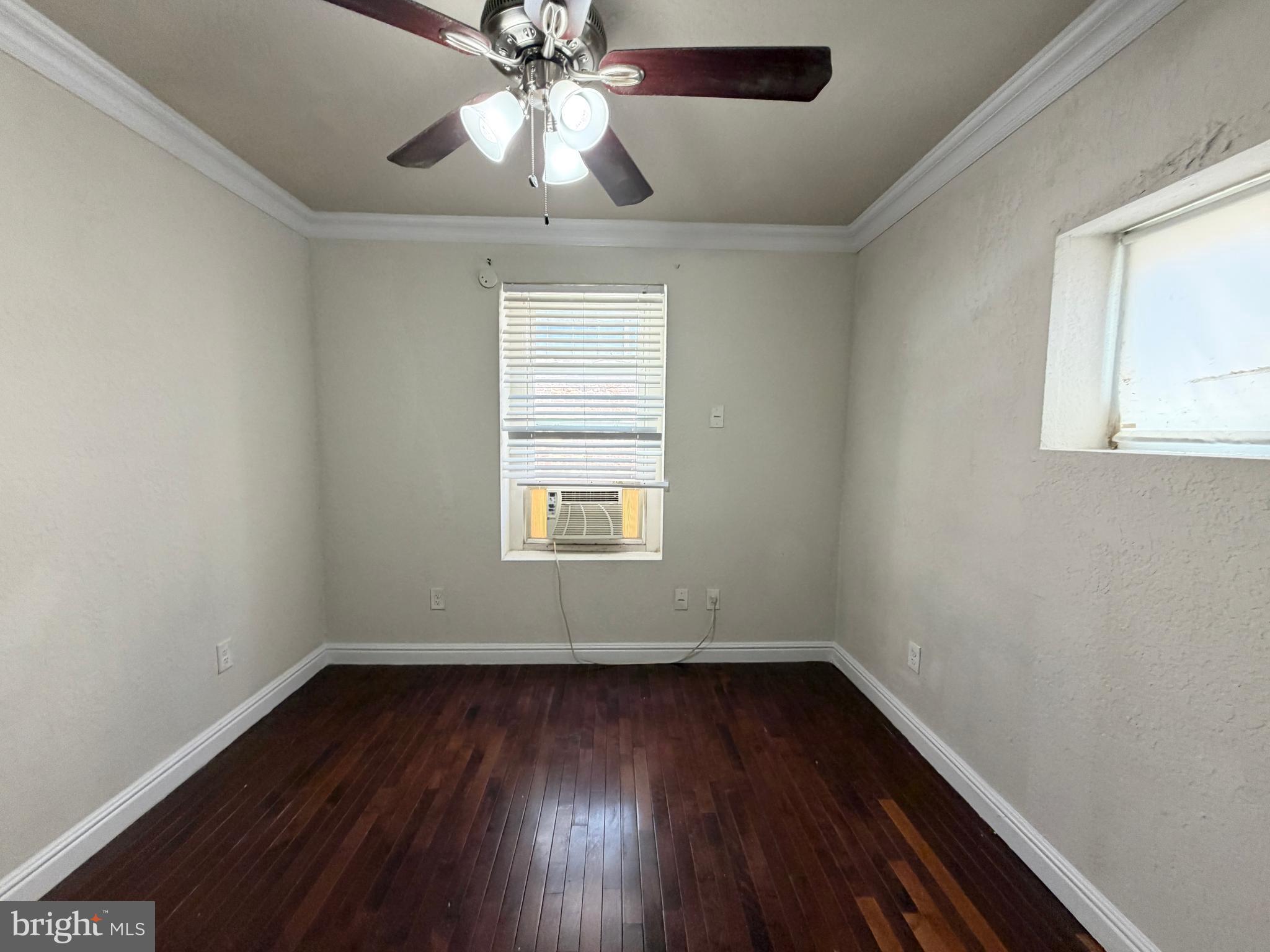 POINT BREEZE - Residential Income