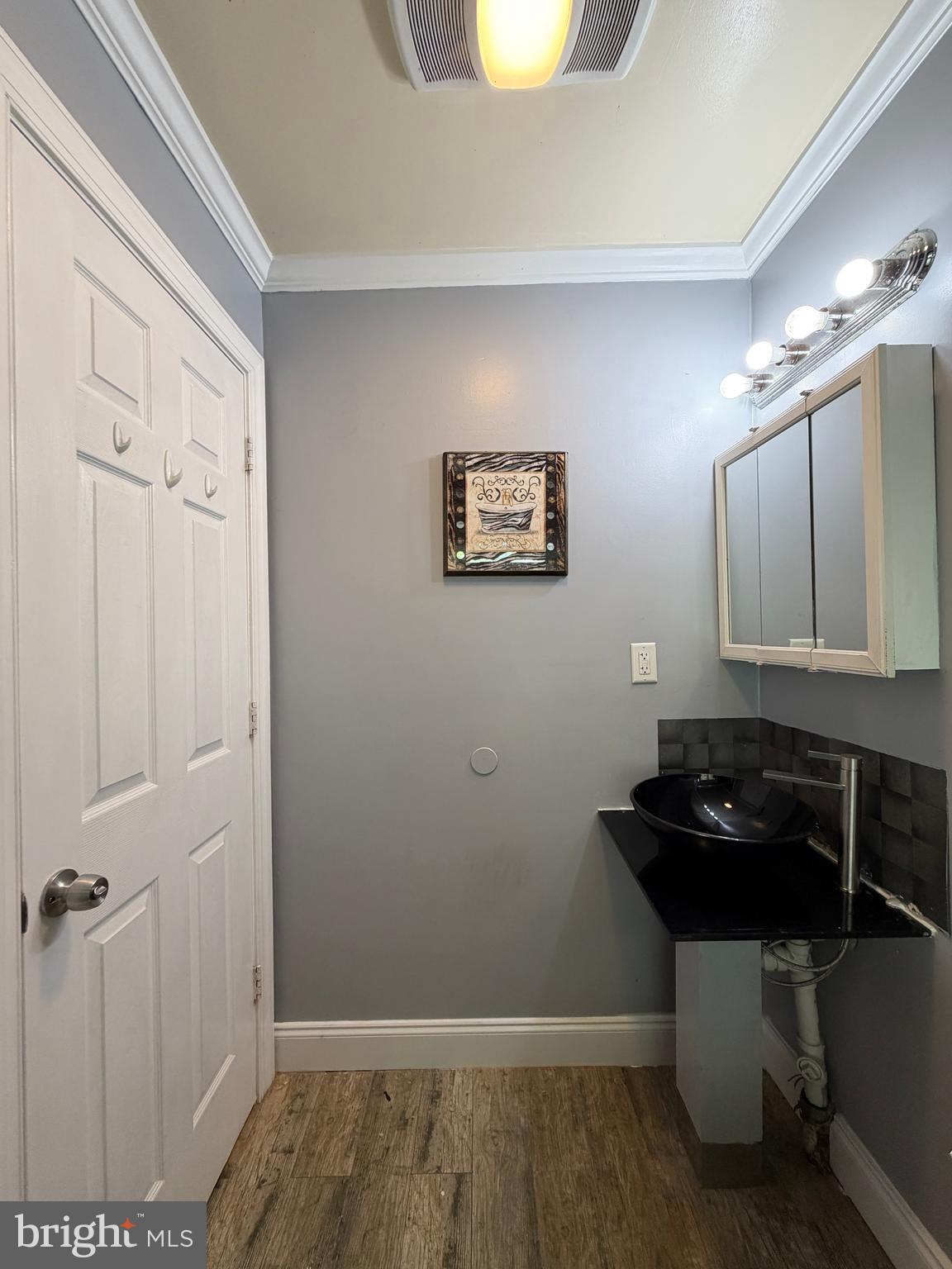 POINT BREEZE - Residential Income