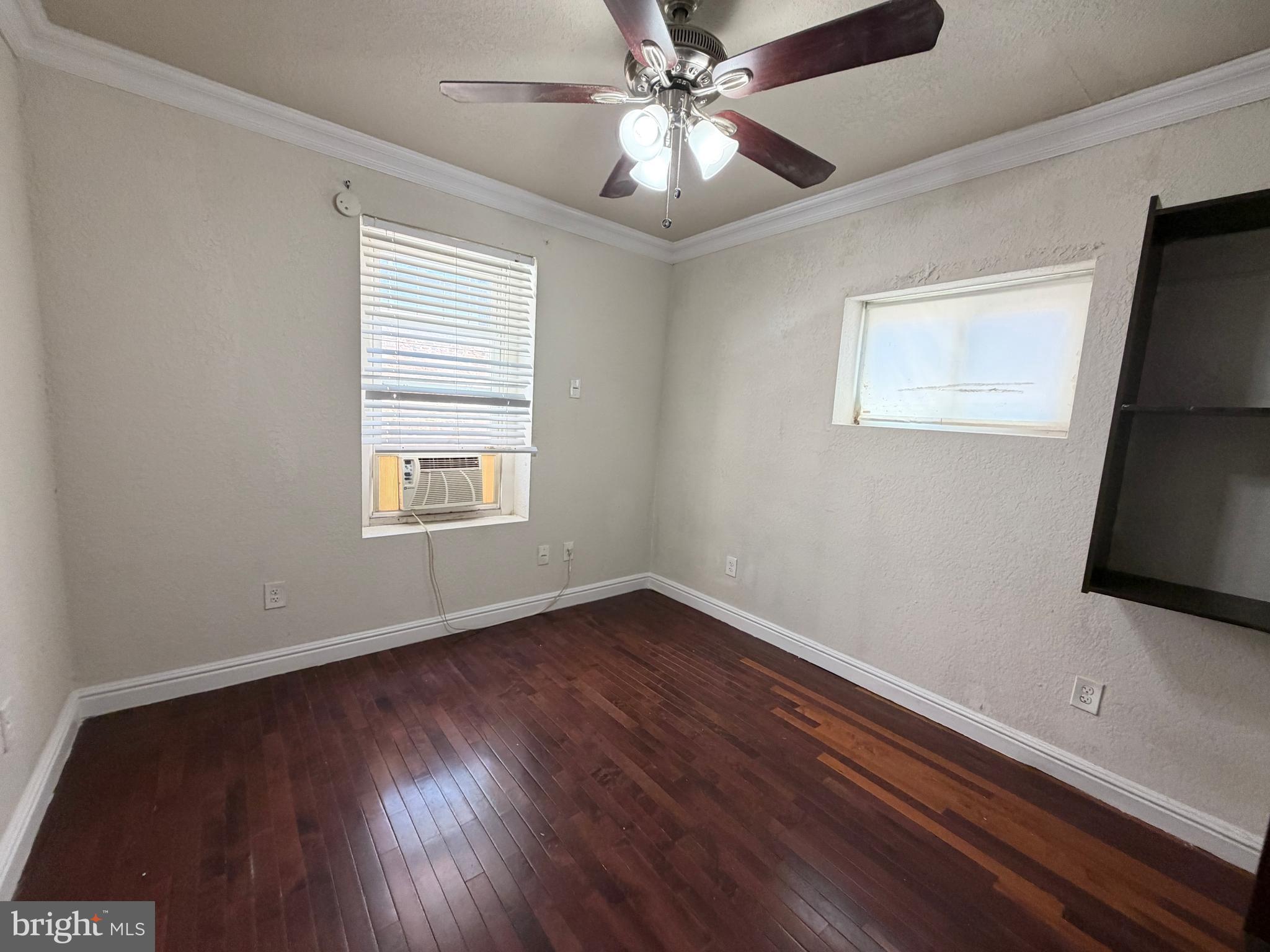 POINT BREEZE - Residential Income