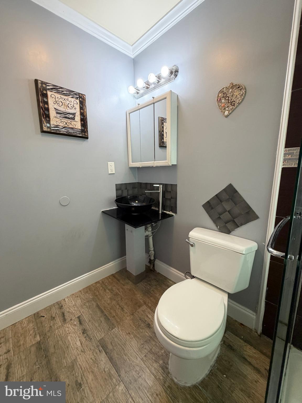 POINT BREEZE - Residential Income